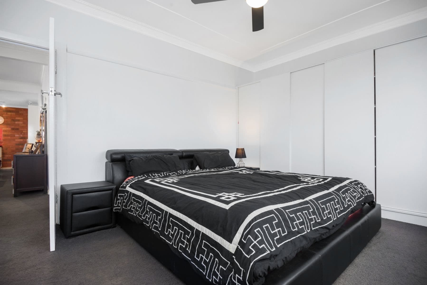 8 Brinkley Avenue, Wendouree VIC 3355, Wendouree - Thumbnail 7
