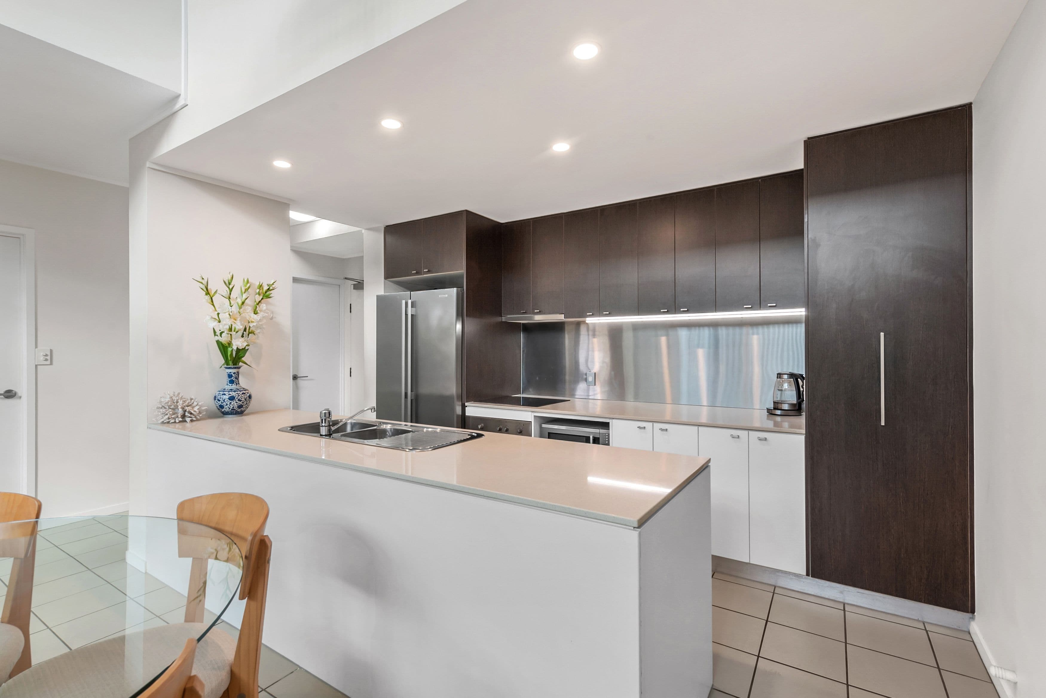 25-33 Dix Street, Redcliffe QLD 4020, Redcliffe - Thumbnail 3