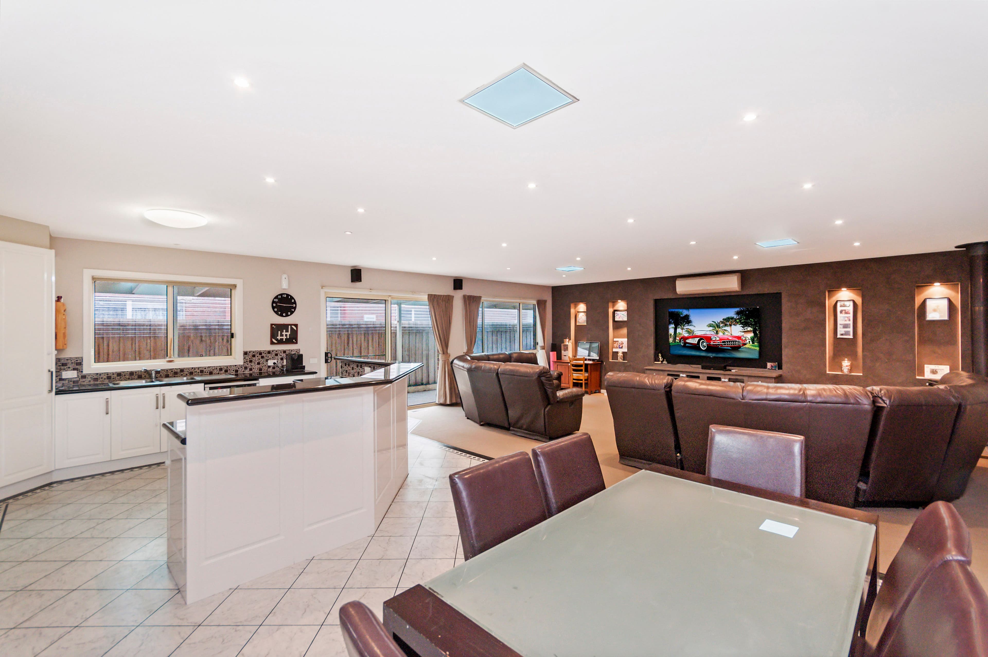 38 Adriana Crescent, Warrnambool VIC 3280, Warrnambool - Thumbnail 3