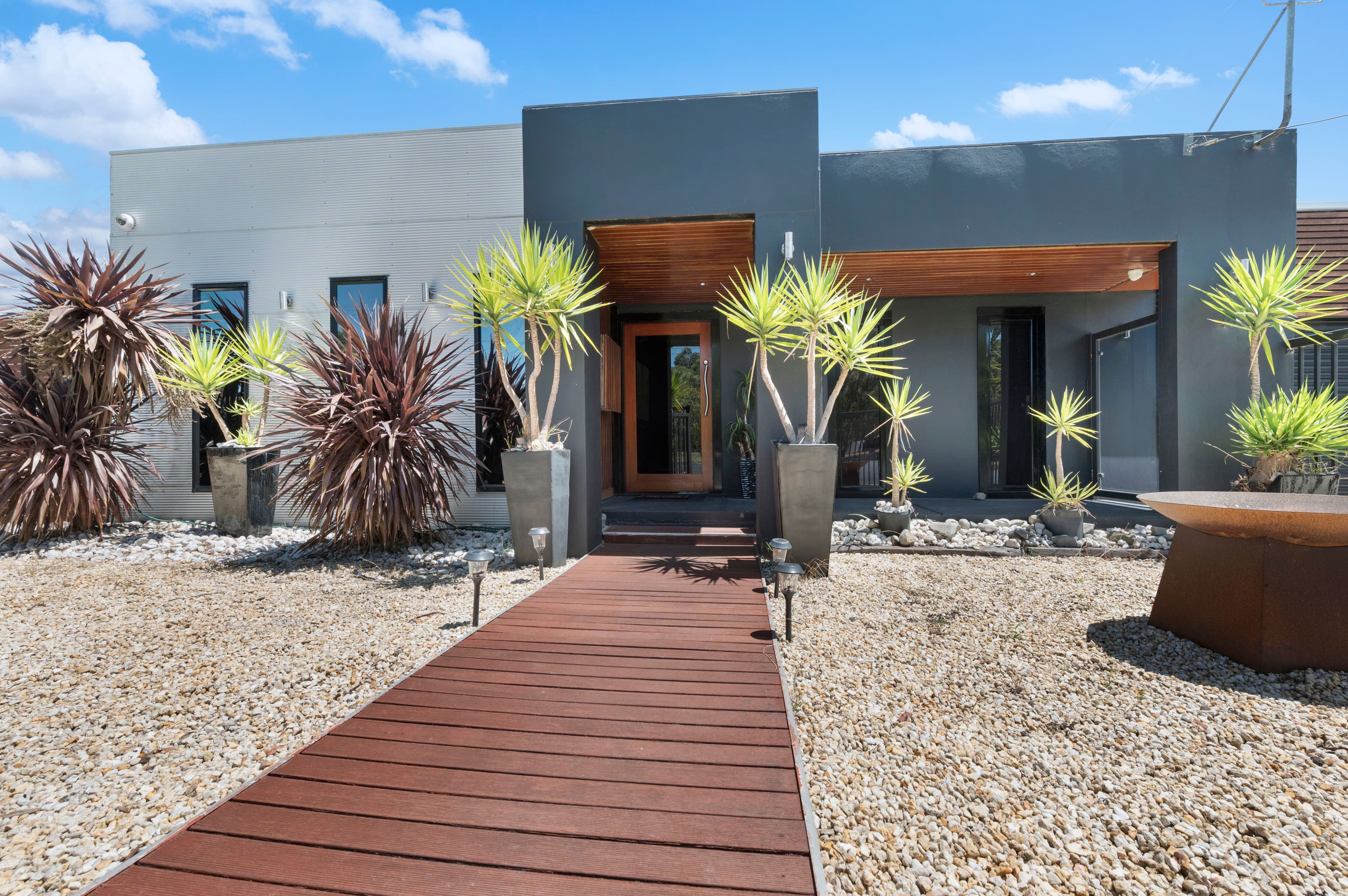 402 Joseph Street, Canadian VIC 3350, Canadian - Thumbnail 2