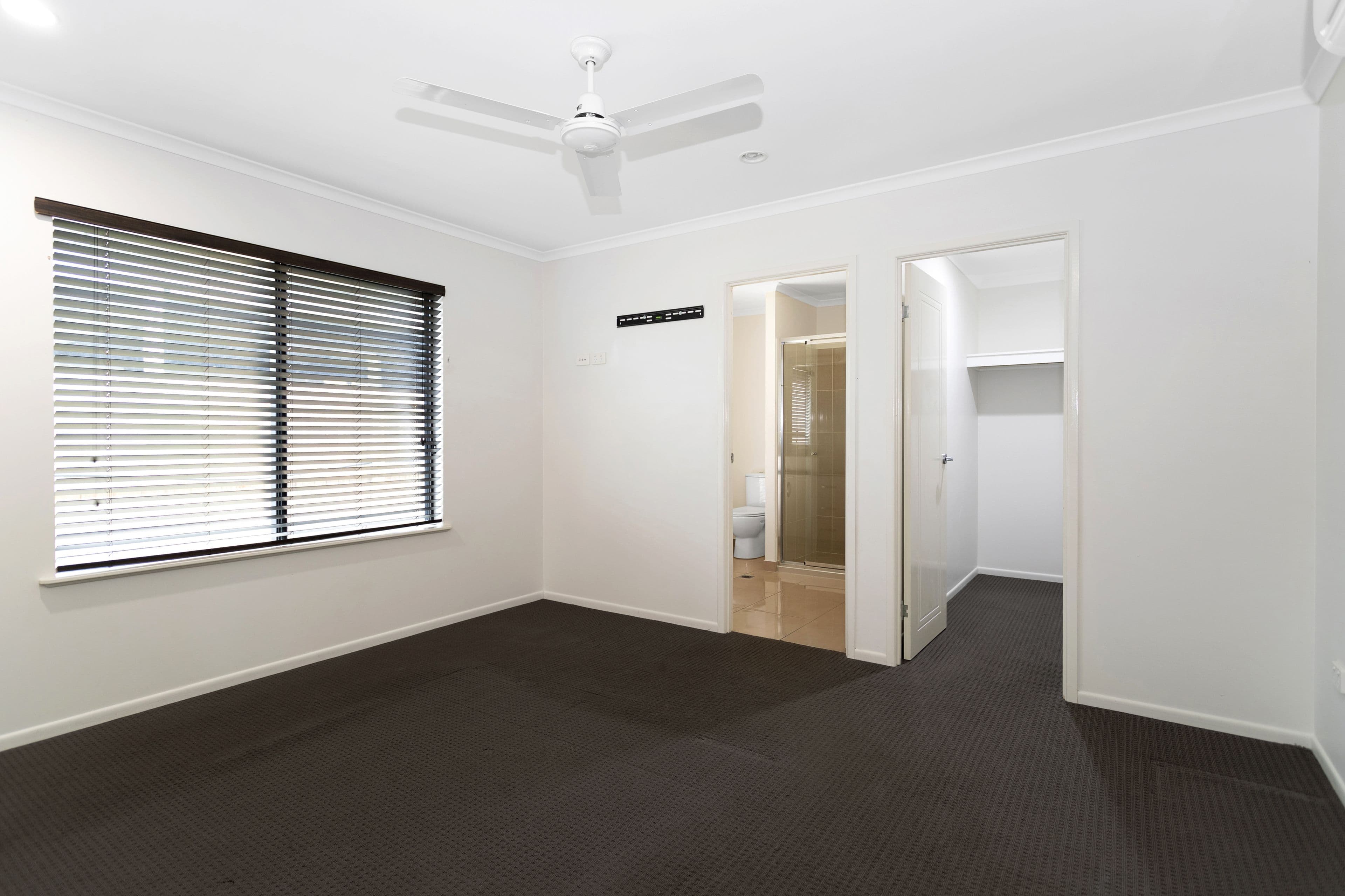 18 Salisbury Place, Ooralea QLD 4740, Ooralea - Thumbnail 6