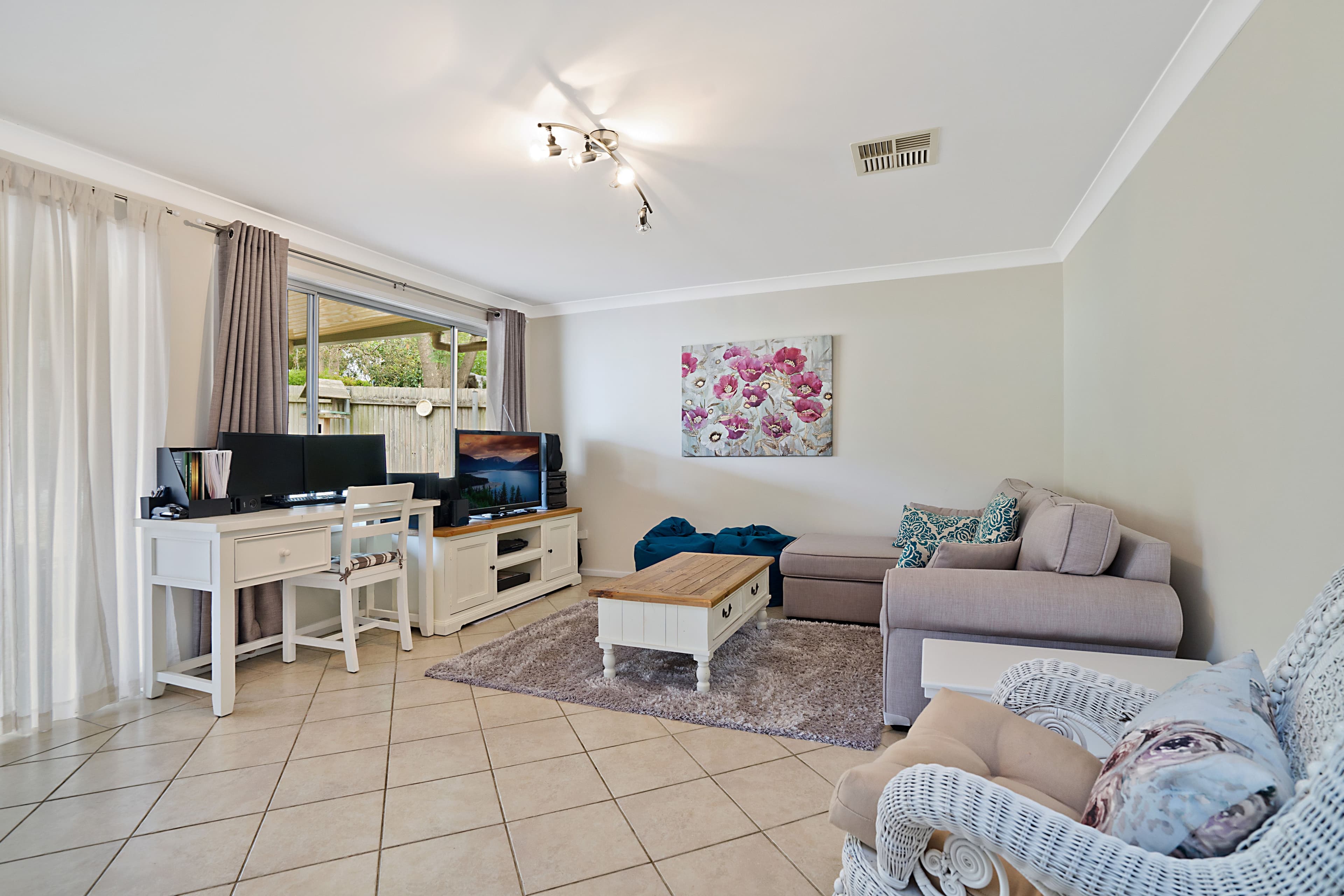 100 Paterson Road, Bolwarra NSW 2320, Bolwarra - Thumbnail 4
