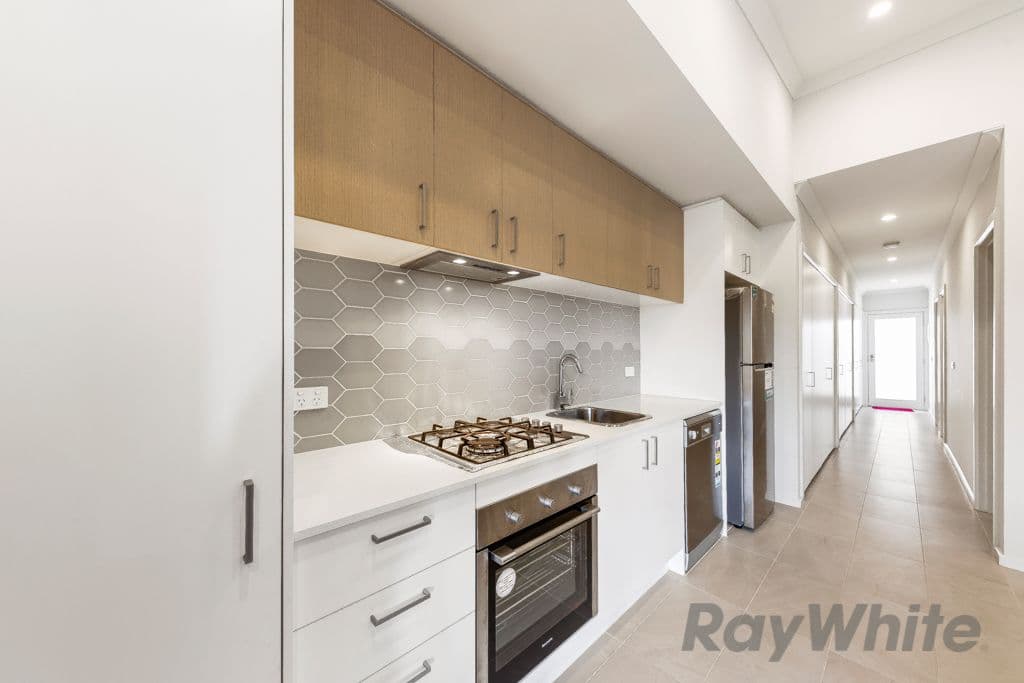 12 Hensbergh Place, Sunshine West VIC 3020, Sunshine West - Thumbnail 6