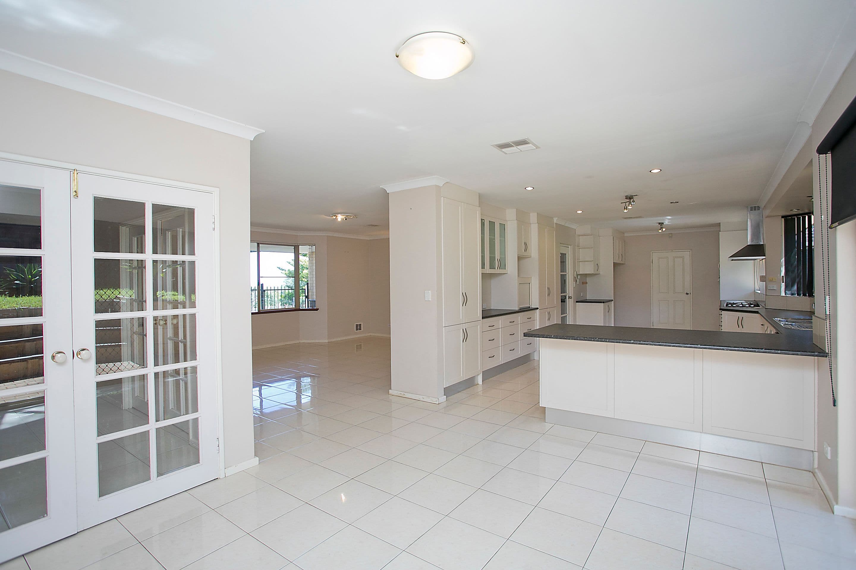 9 Stirling Close, Swan View WA 6056, Swan View - Thumbnail 5