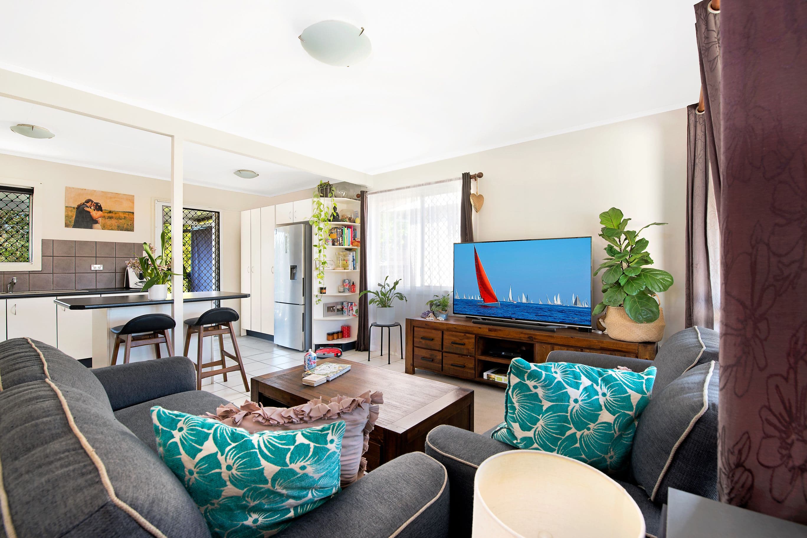 22 Henzell Street, Kippa-Ring QLD 4021, Kippa-Ring - Thumbnail 2