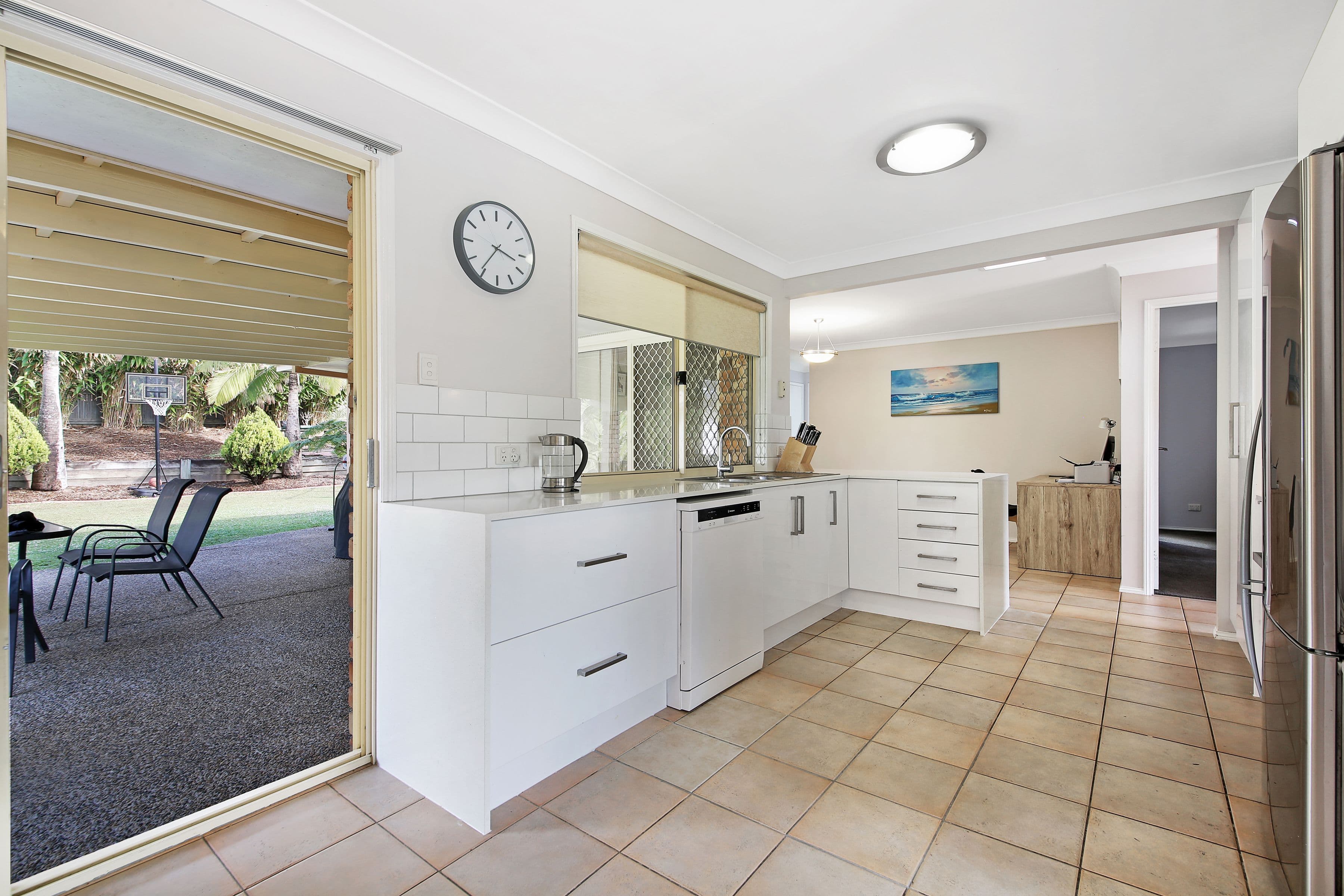 37 Allied Drive, Arundel QLD 4214, Arundel - Thumbnail 2