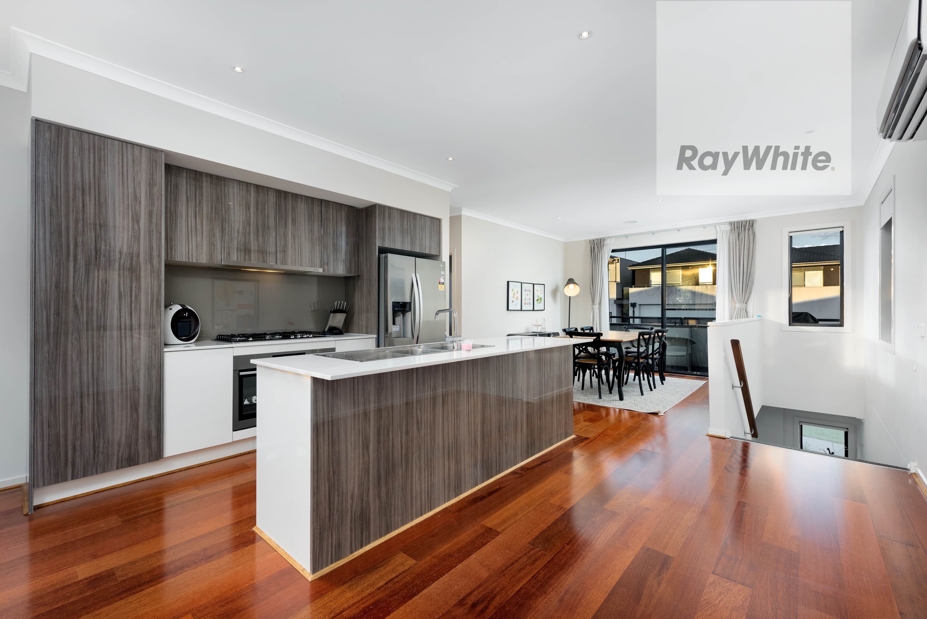 40 Zara Close, Bundoora VIC 3083, Bundoora - Thumbnail 2