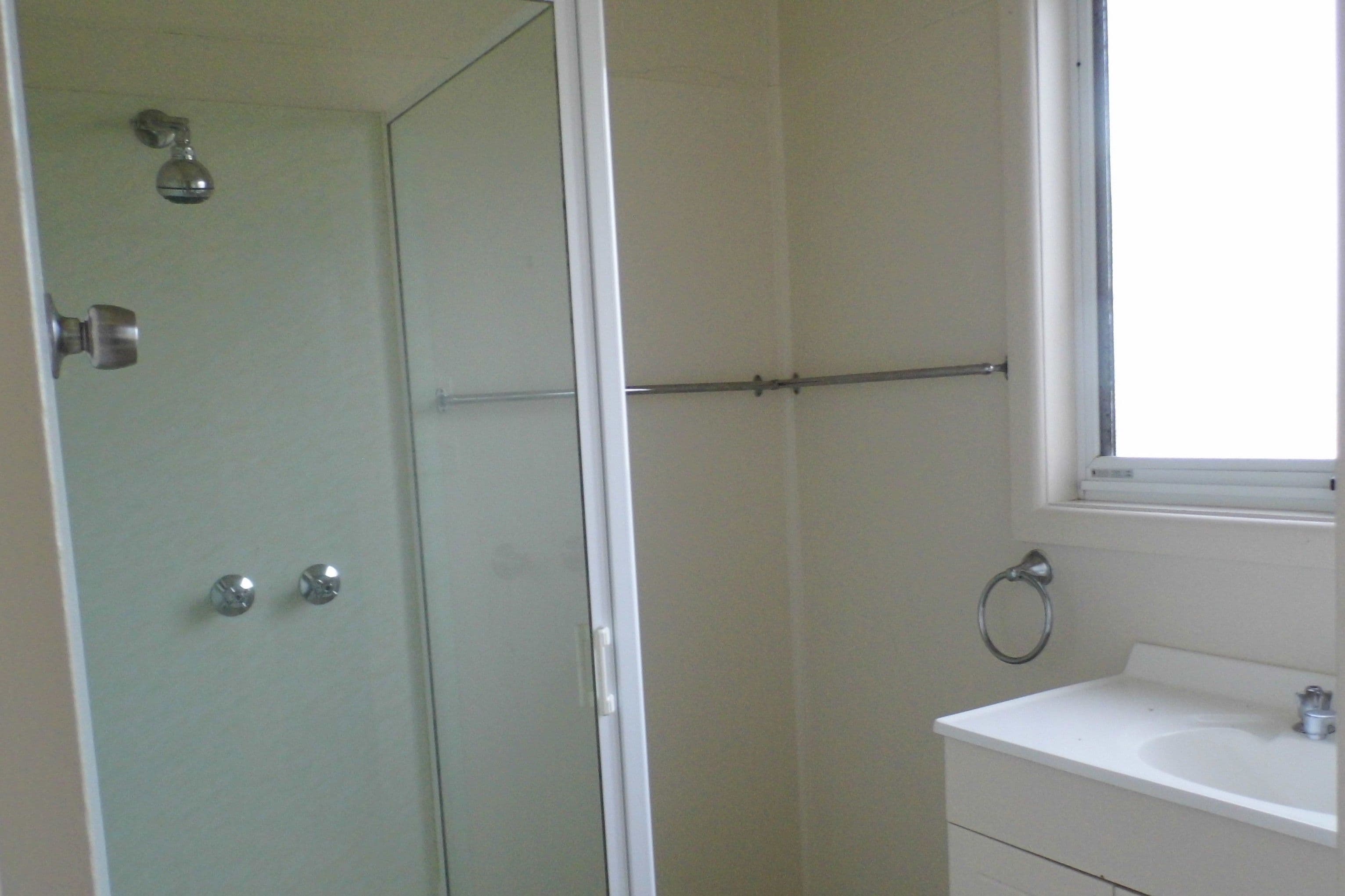 24-26 Francis Street, Traralgon VIC 3844, Traralgon - Thumbnail 4