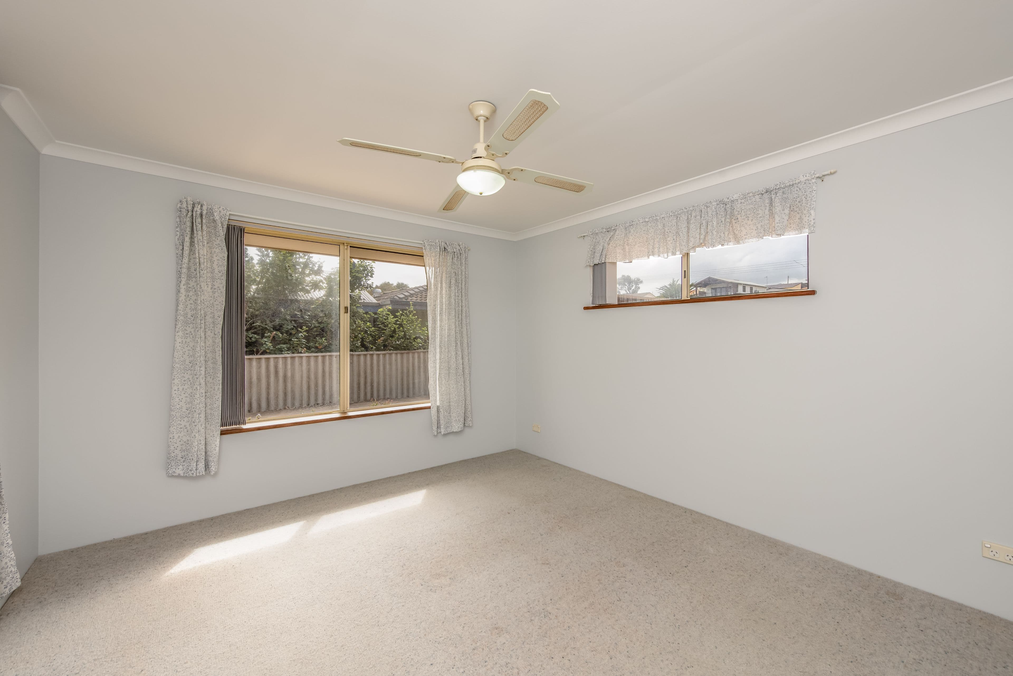 2/11 Henry Street, Beresford WA 6530, Beresford - Thumbnail 5