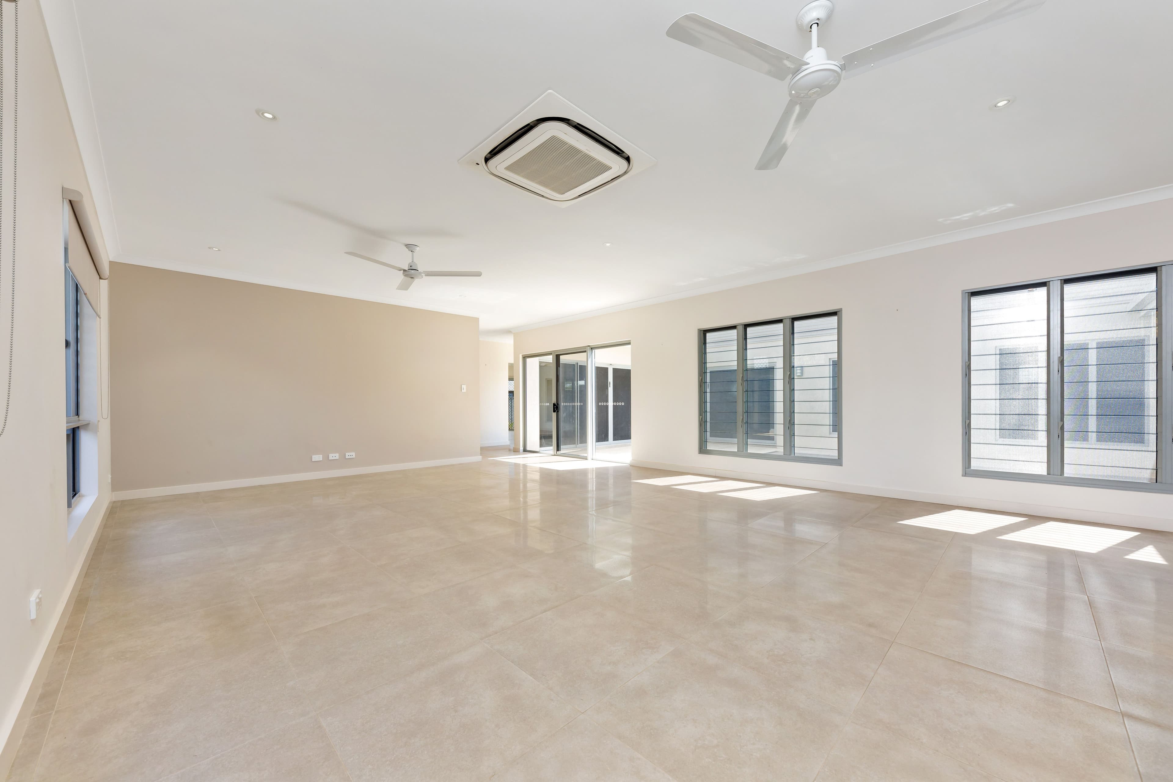 24 Freeman Street, Johnston NT 0832, Johnston - Thumbnail 7