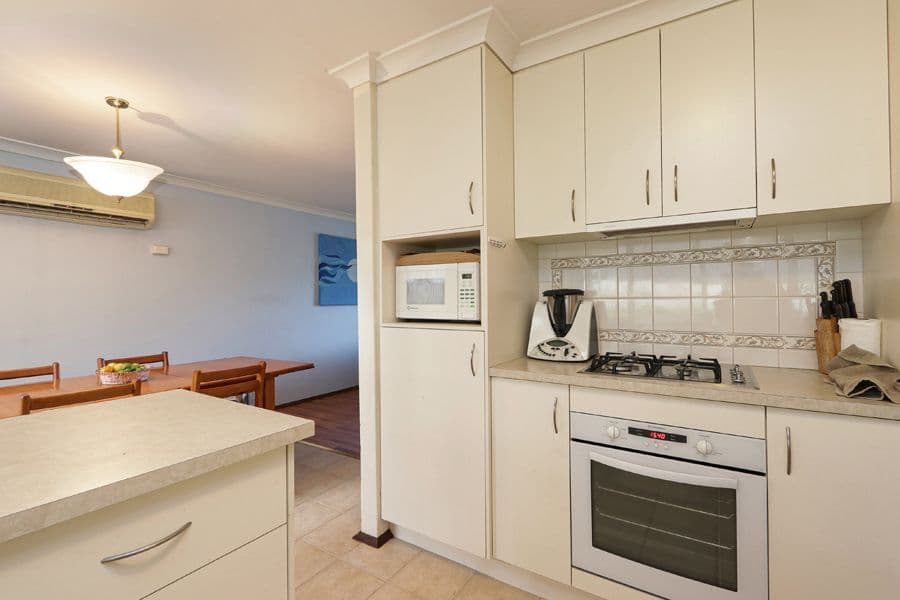 57 Maguire Avenue, Beechboro WA 6063, Beechboro - Thumbnail 7