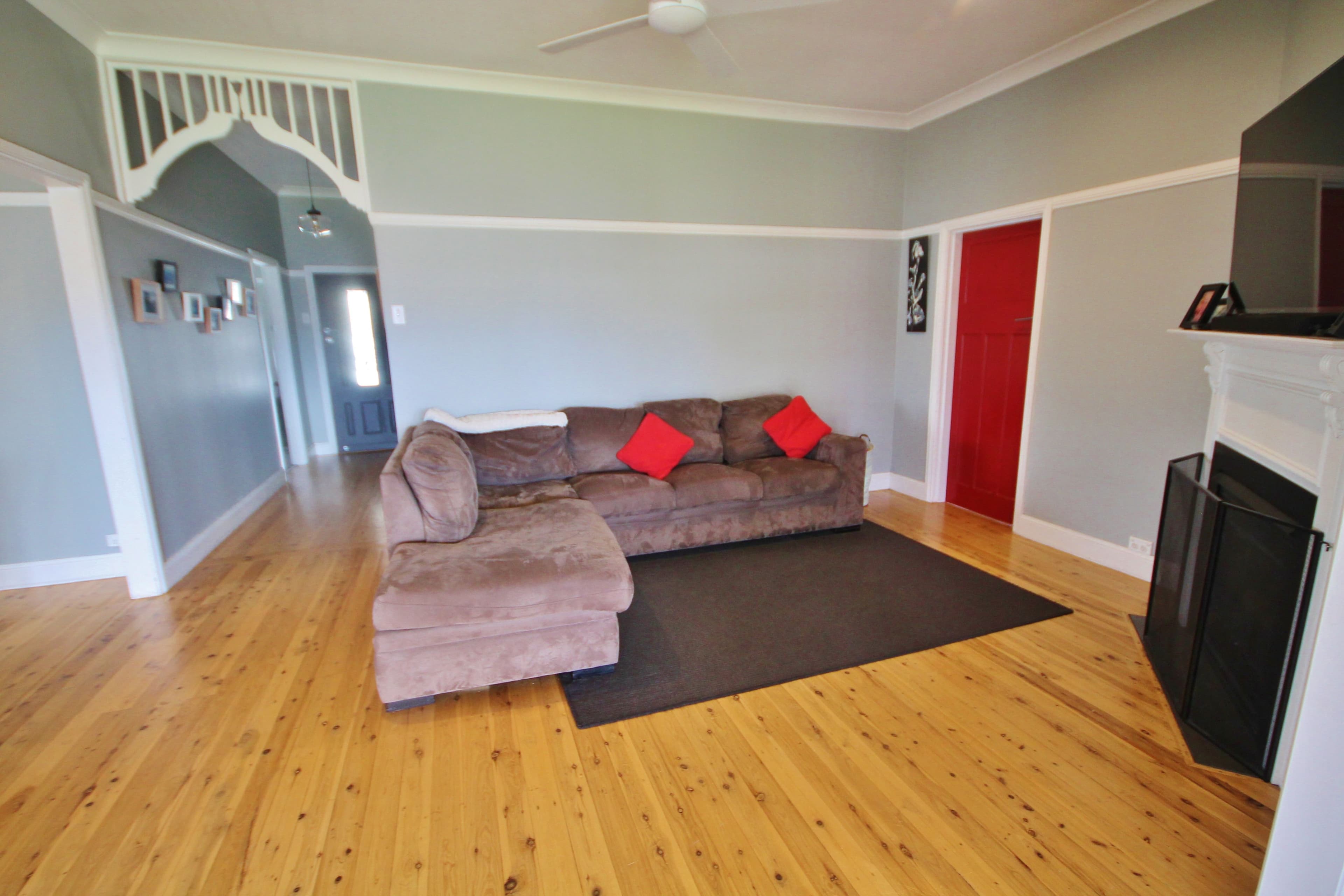 60 Murringo Street, Young - Thumbnail 7