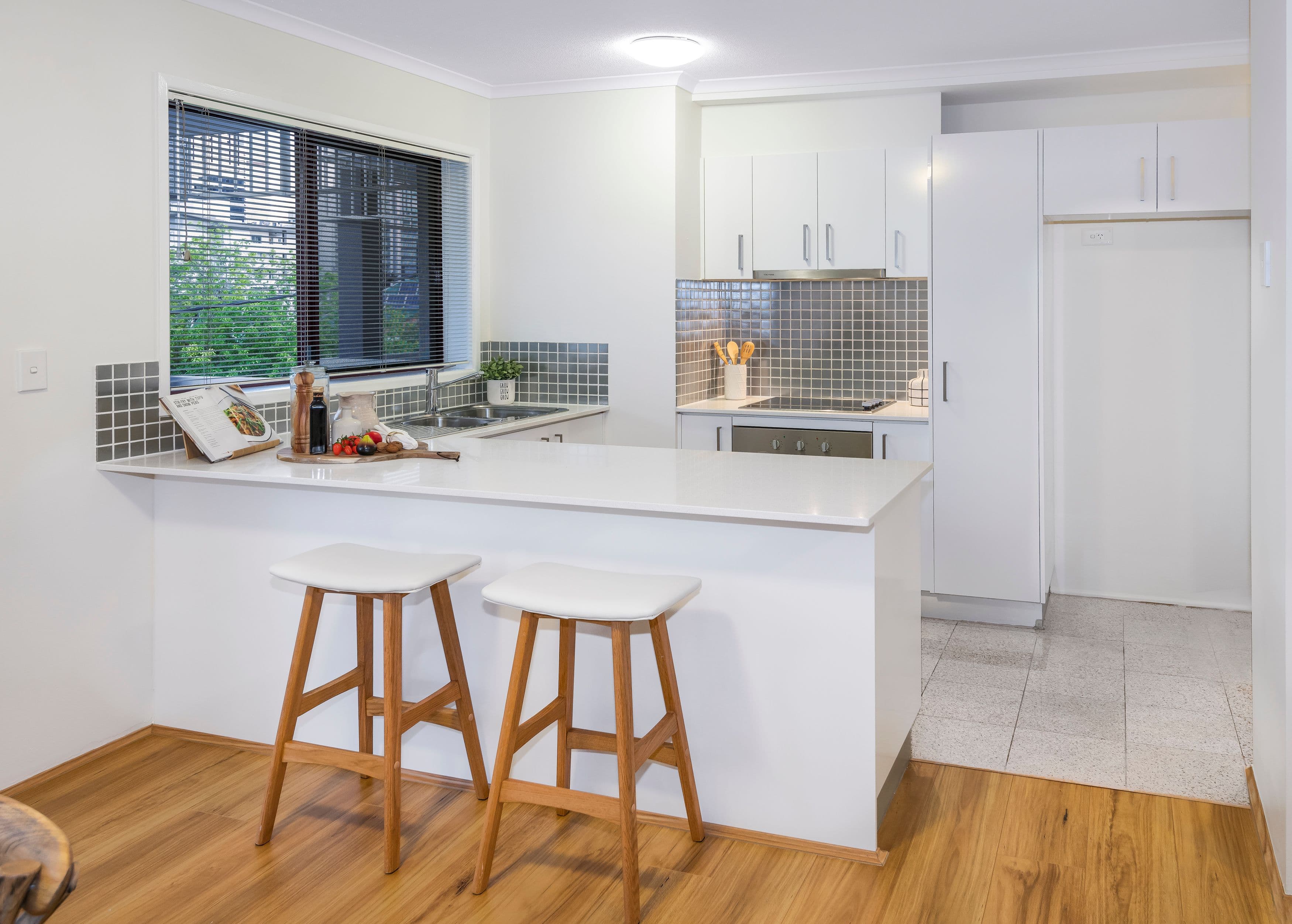 16 Phillips Street, Spring Hill QLD 4000, Spring Hill - Thumbnail 4