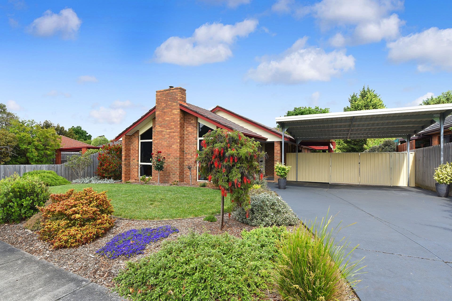 5 Strathavan Drive, Berwick VIC 3806, Berwick - Thumbnail 2
