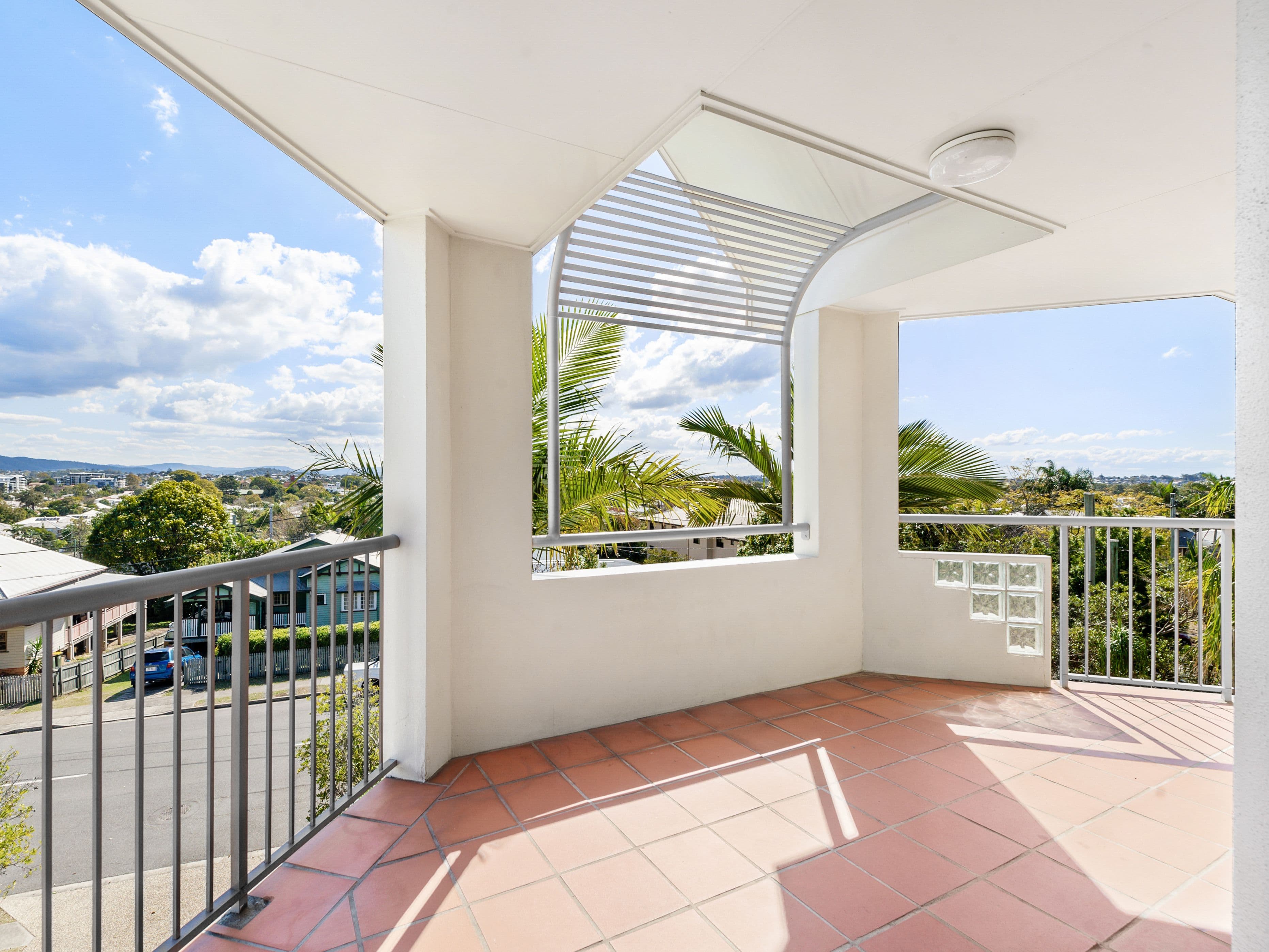 68 Adamson Street, Wooloowin QLD 4030, Wooloowin - Thumbnail 2