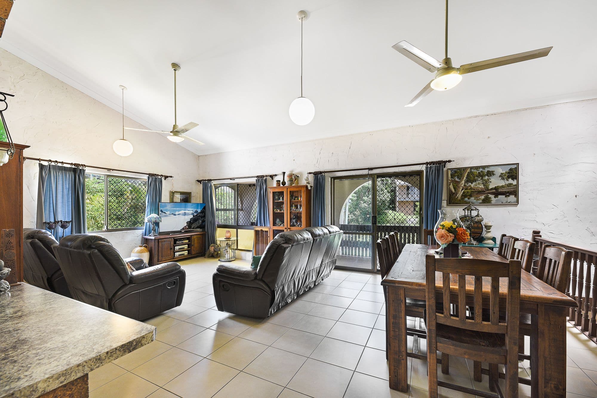 10 Cunningham Crescent, Nambour QLD 4560, Nambour - Thumbnail 2