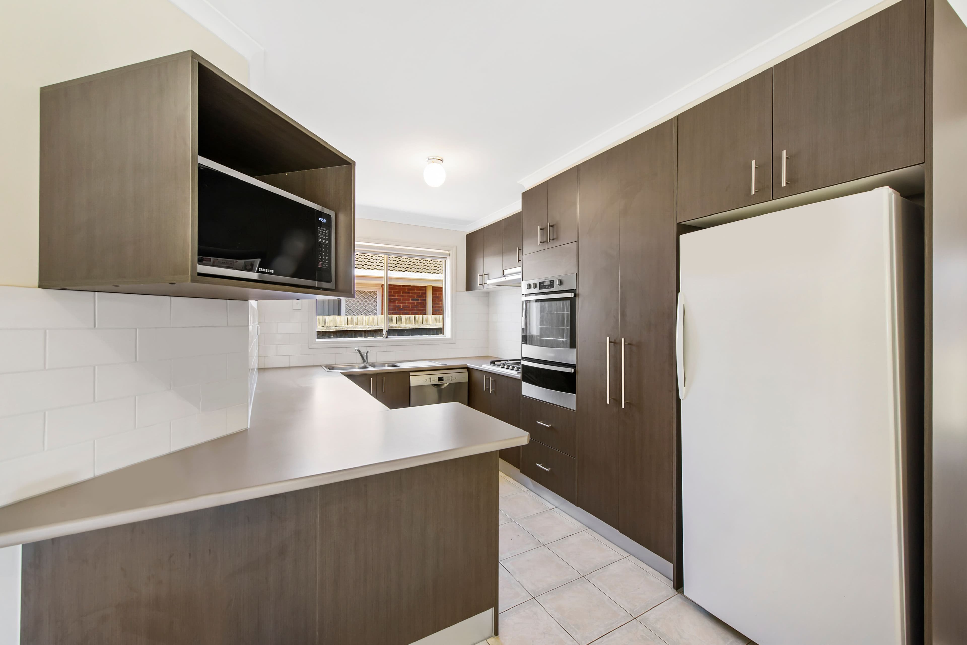 9 Wheat Walk, Delahey VIC 3037, Delahey - Thumbnail 8