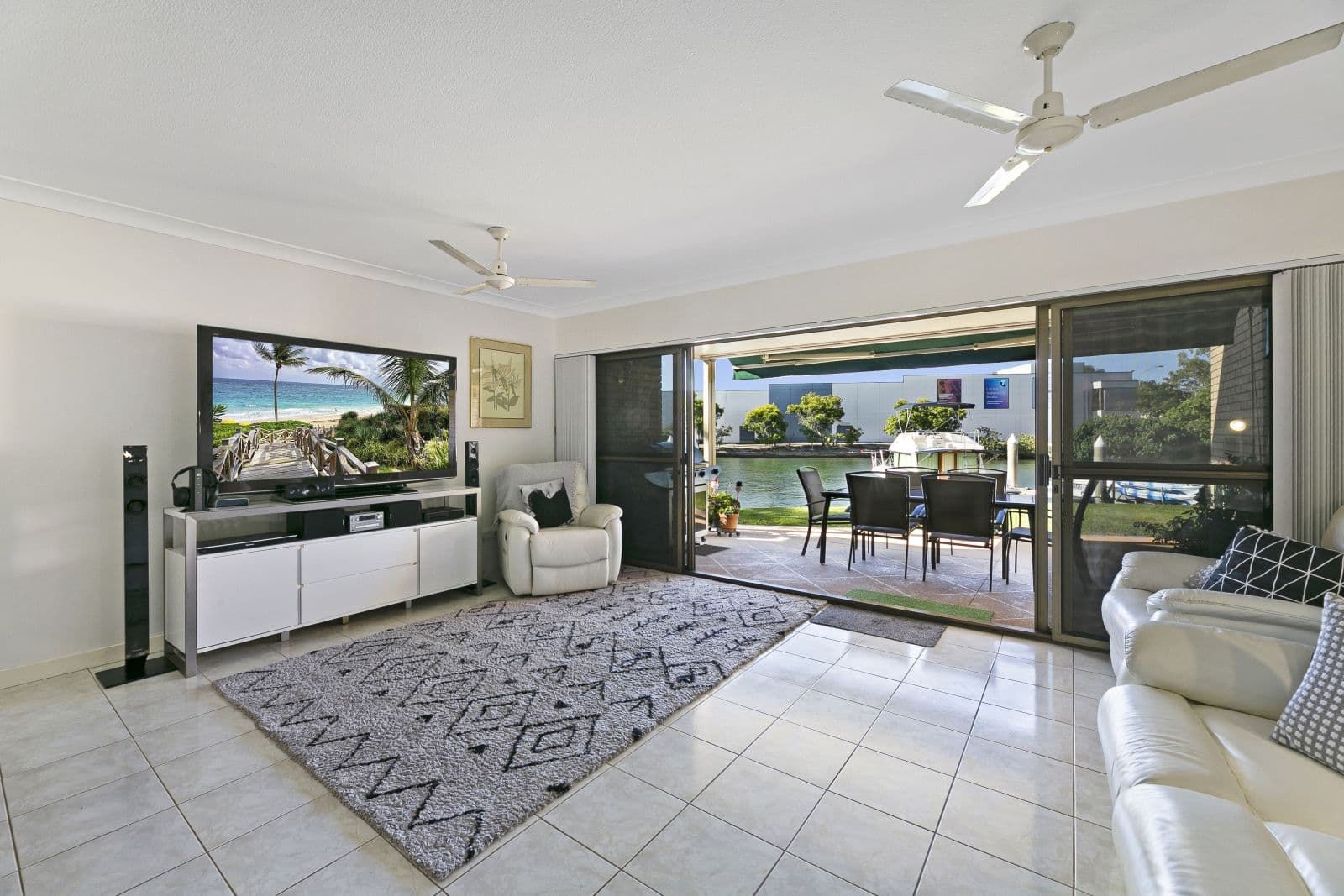 112 Bayview Street, Runaway Bay QLD 4216, Runaway Bay - Thumbnail 4