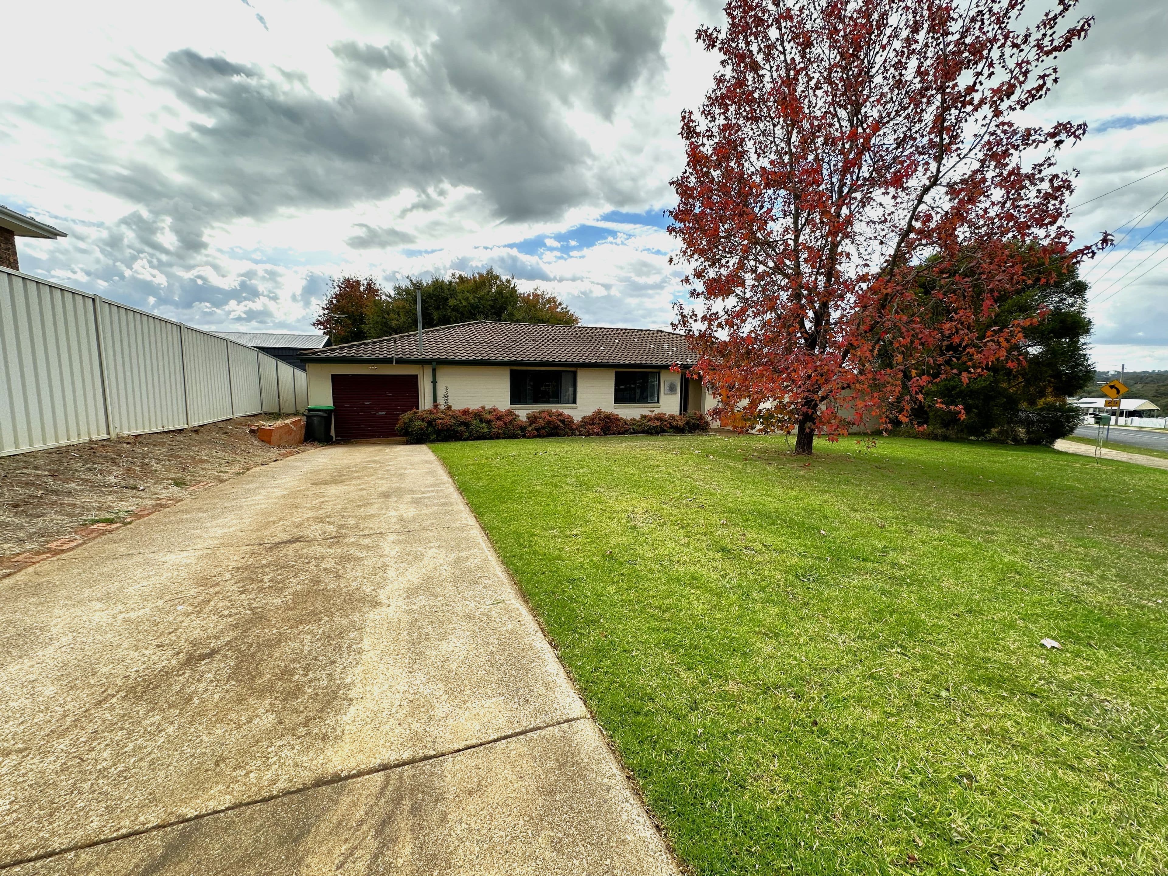 111 Wombat Street, Young NSW 2594, Young - Thumbnail 2
