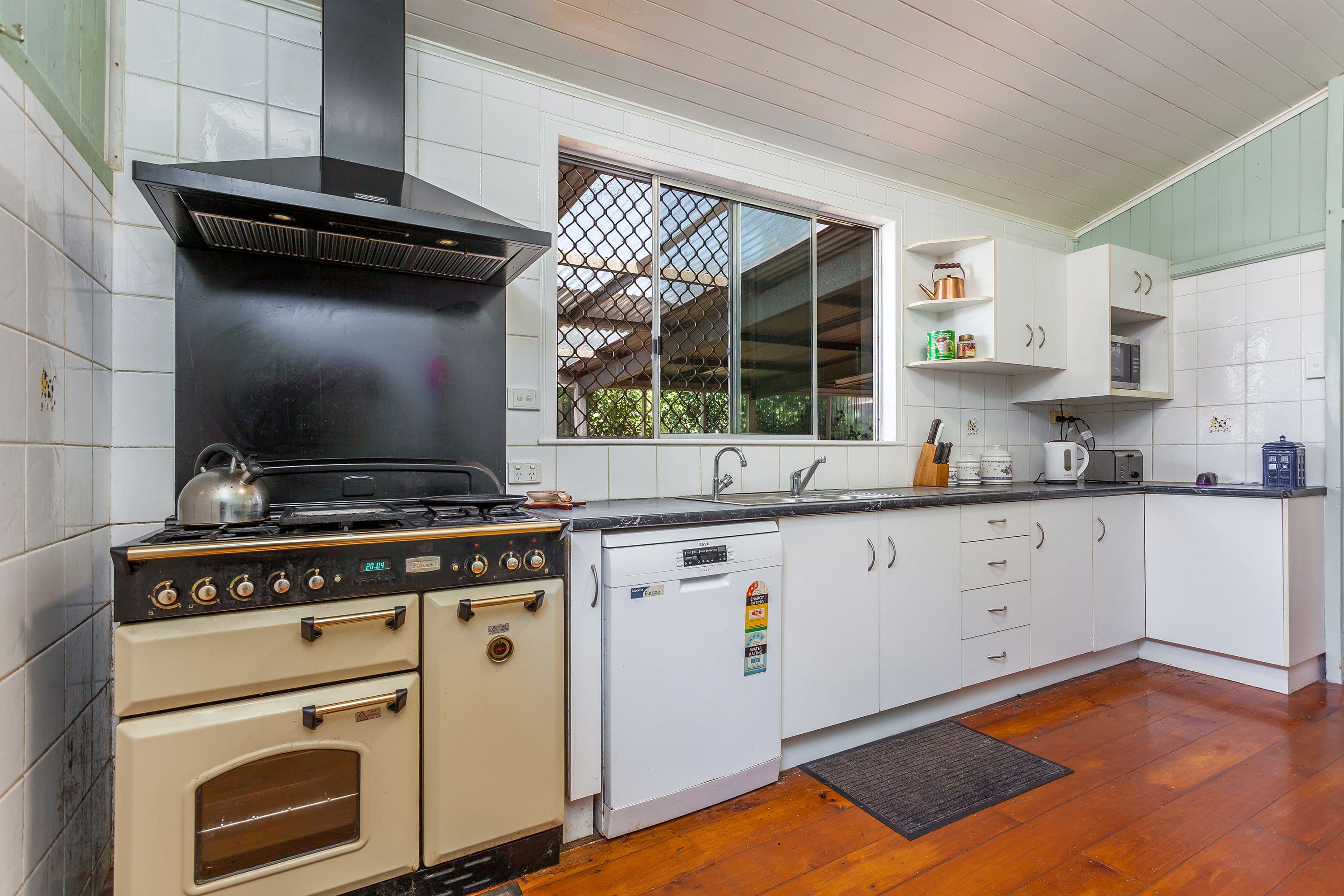 22 Bothwell Street, Newtown QLD 4350, Newtown - Thumbnail 3