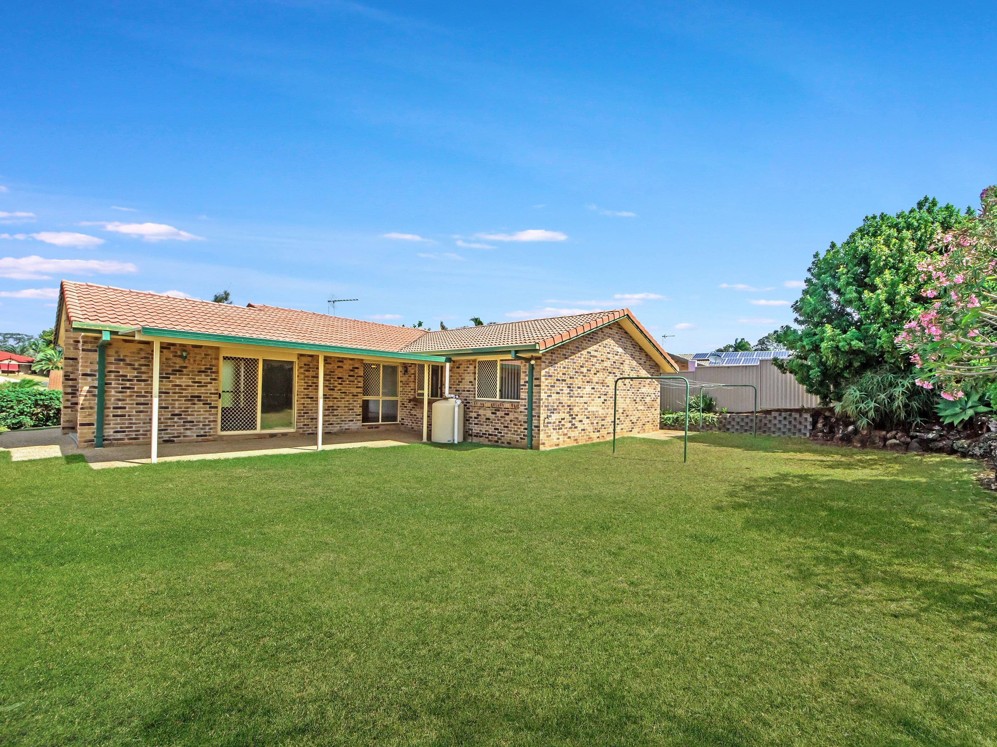 3 Plympton Court, Helensvale QLD 4212, Helensvale - Thumbnail 2