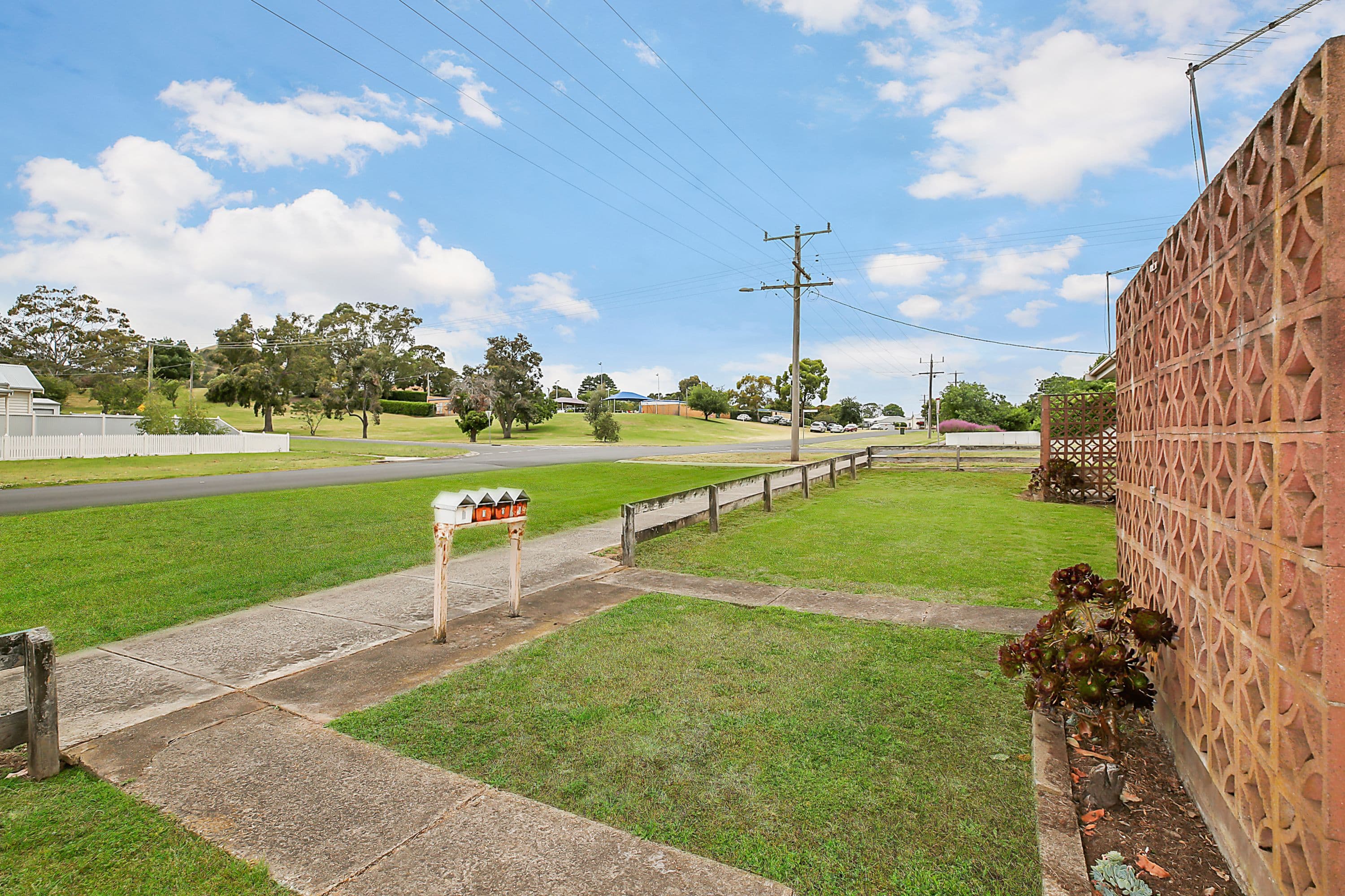 1-4, 20 Curdie Street, Camperdown VIC 3260, Camperdown - Thumbnail 2