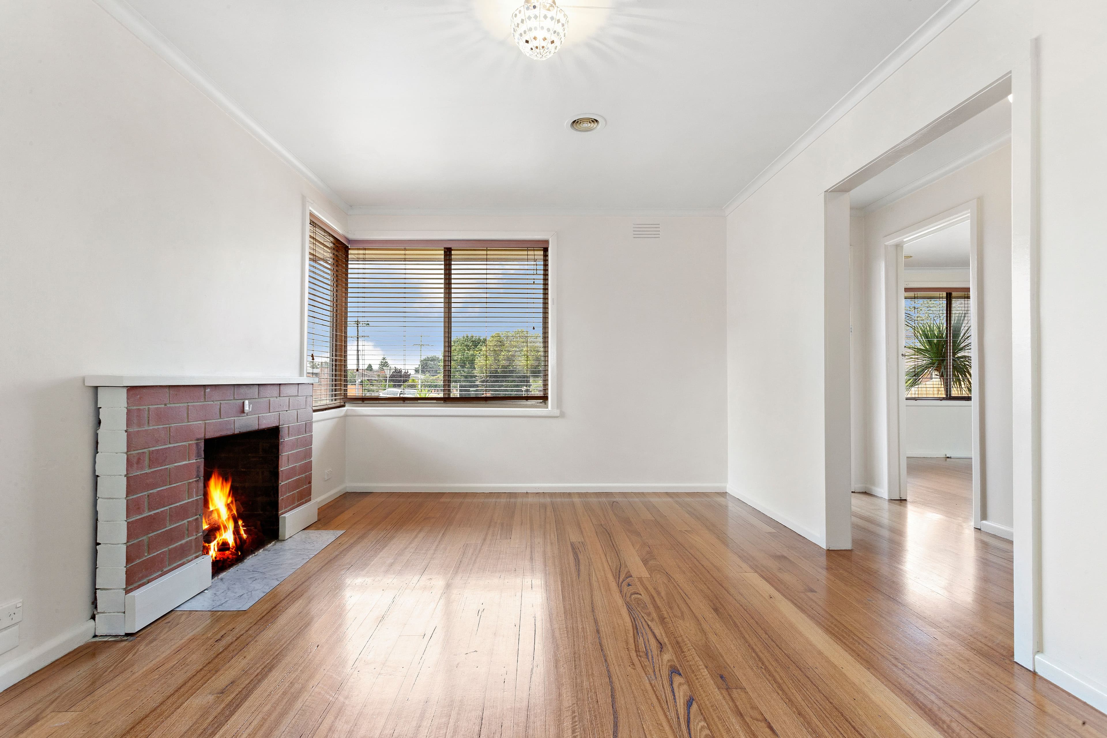 102 Spring Street, Thomastown VIC 3074, Thomastown - Thumbnail 3