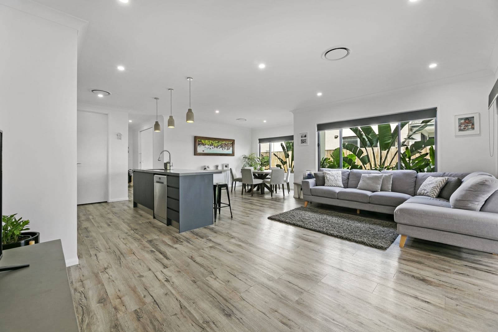 6 Jade Way, Helensvale QLD 4212, Helensvale - Thumbnail 6