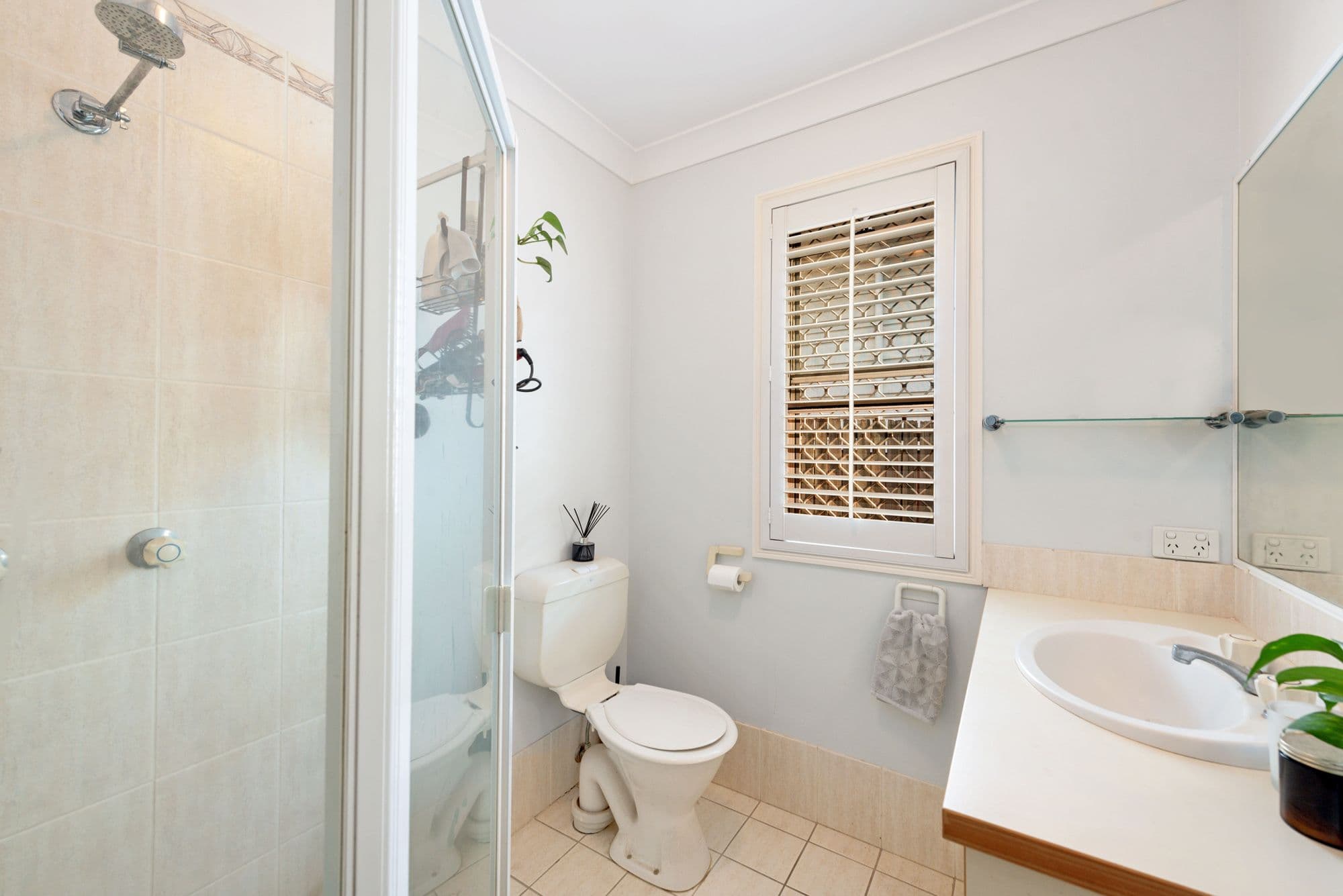 15 Coyne Street, Sherwood QLD 4075, Sherwood - Thumbnail 4