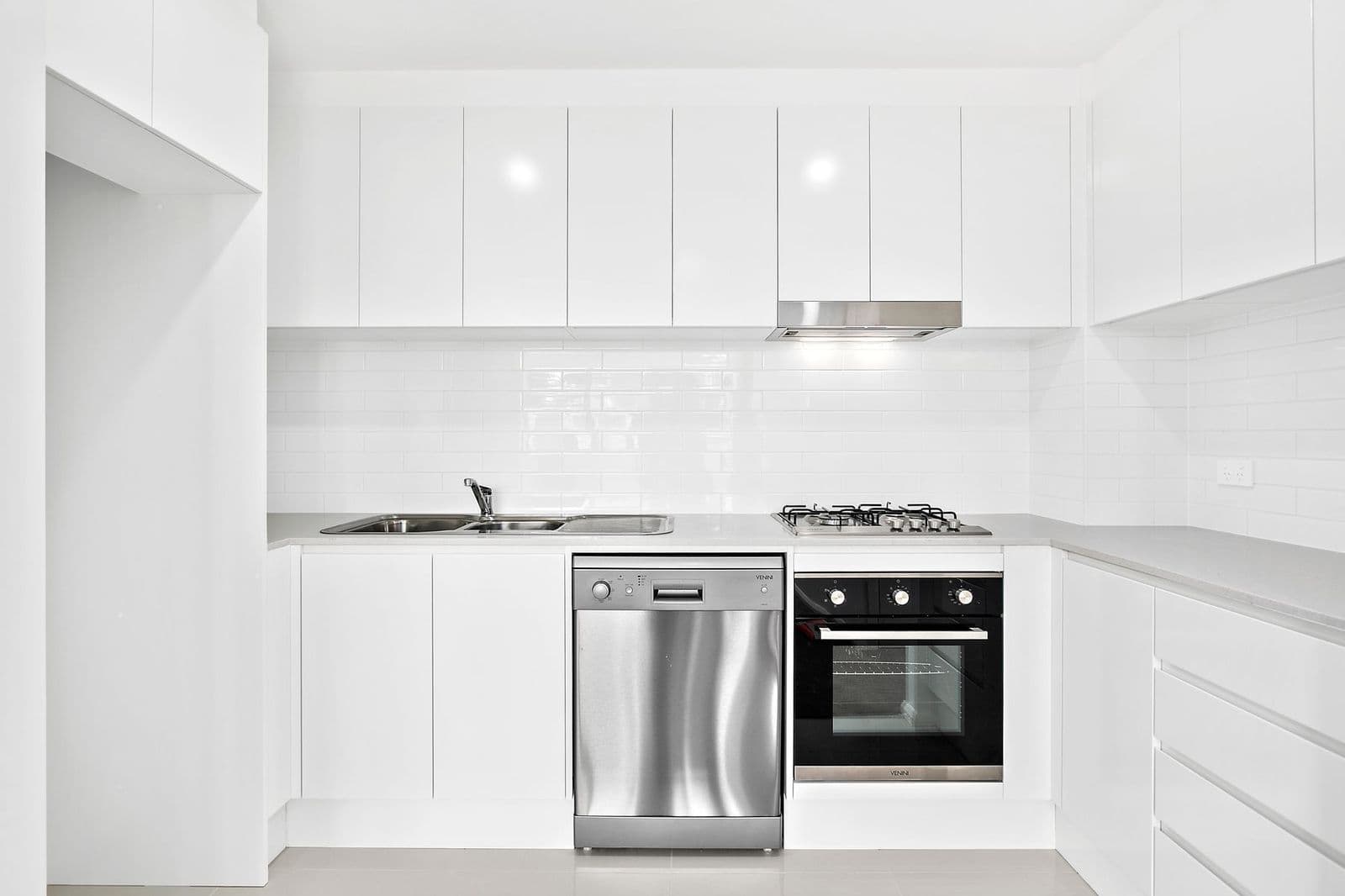 12 New Dapto Road, Wollongong NSW 2500, Wollongong - Thumbnail 3