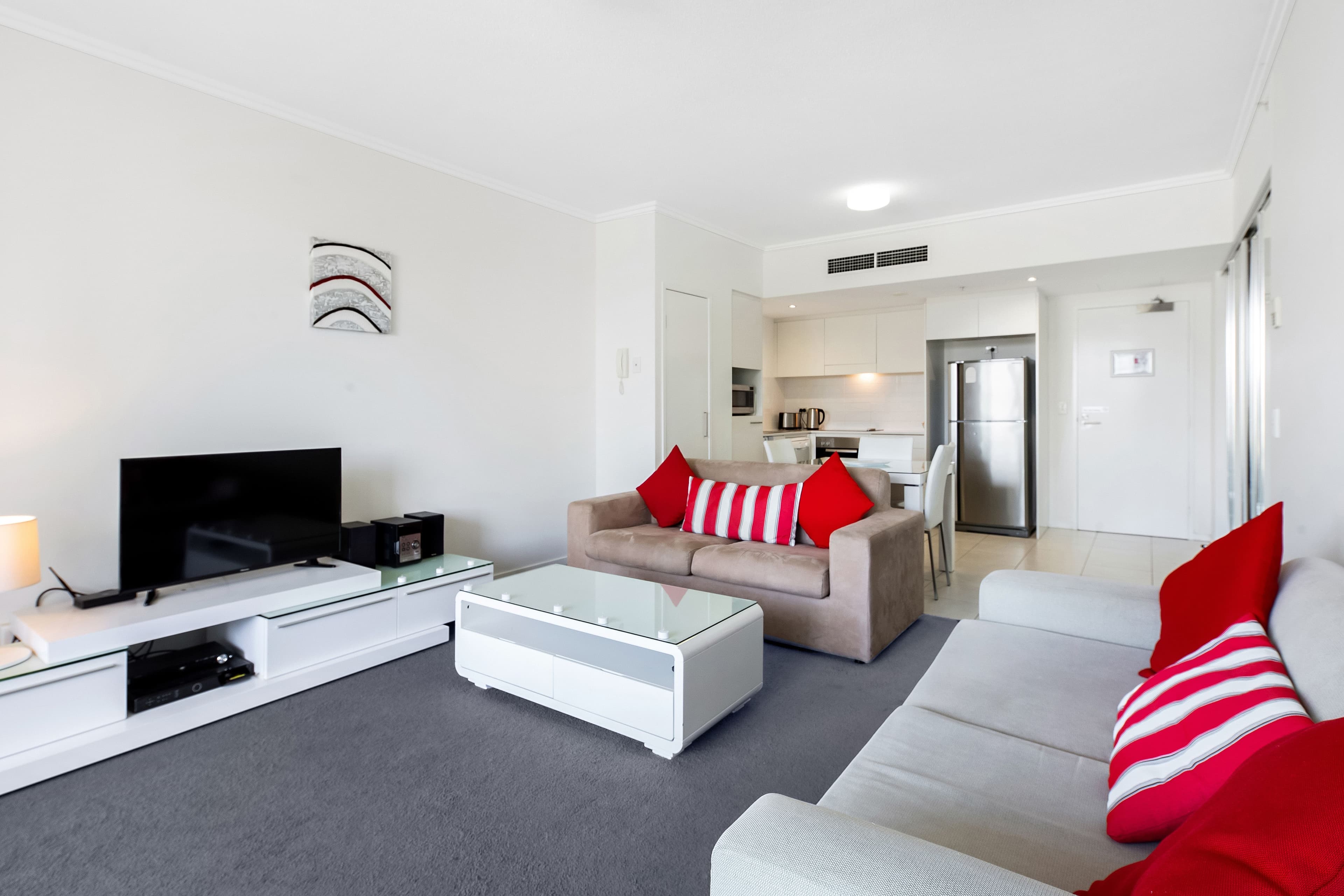23 Ocean Pacific 25 Surf Parade, Broadbeach QLD 4218, Broadbeach - Thumbnail 3