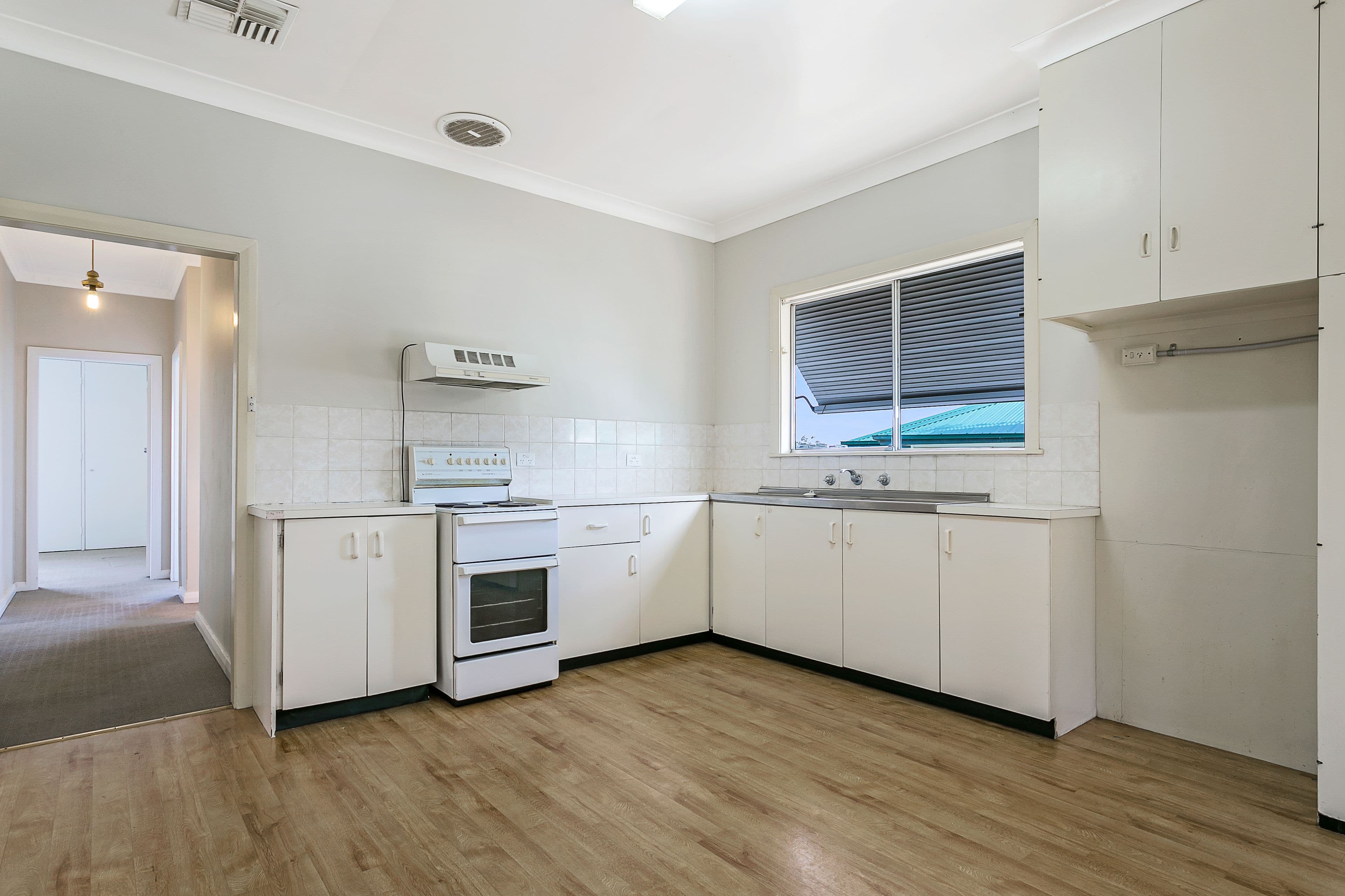 13 George Street, Tamworth NSW 2340, Tamworth - Thumbnail 3