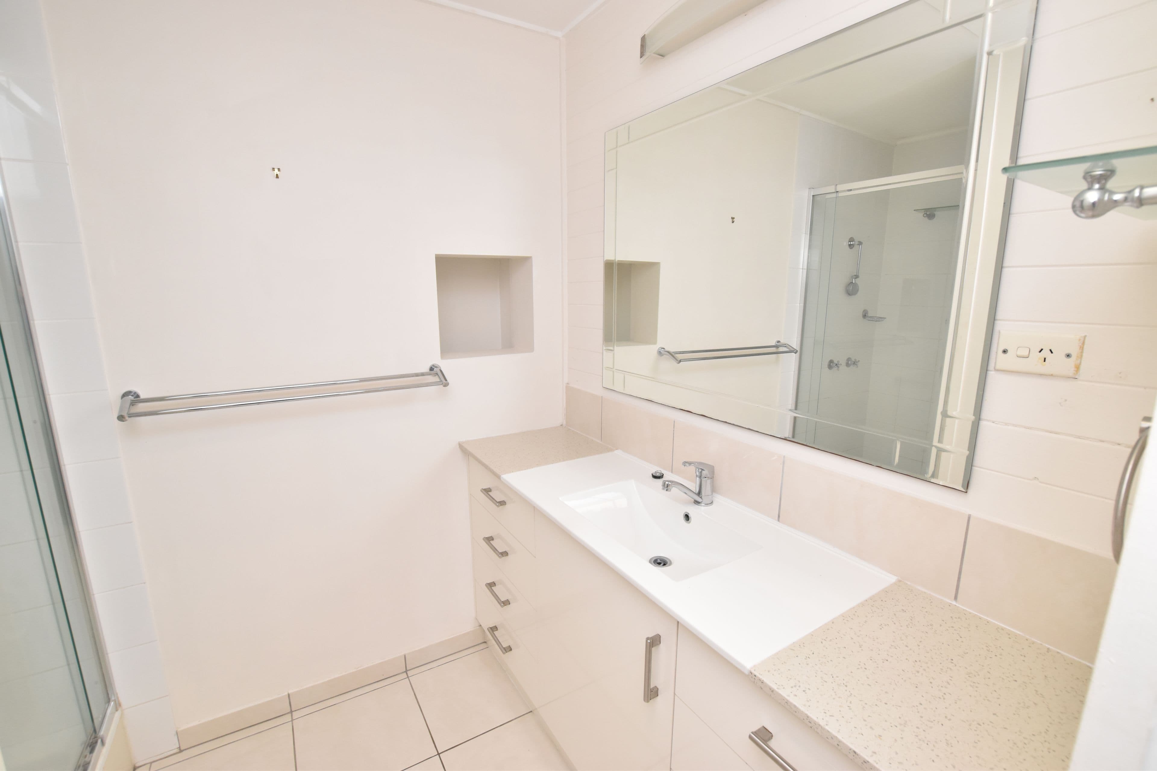 24 Allunga Drive, Glen Eden QLD 4680, Glen Eden - Thumbnail 4