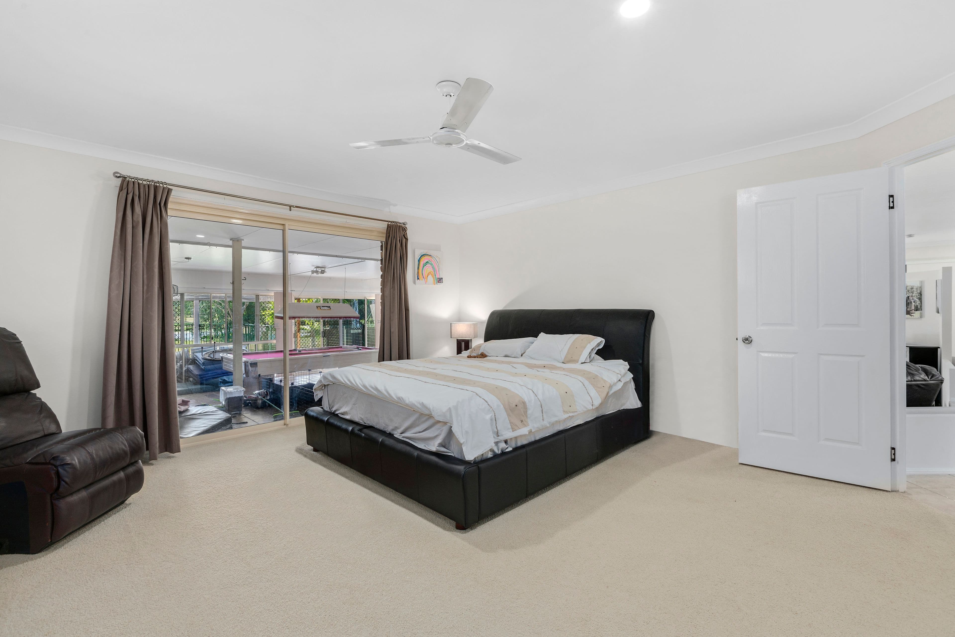 29 Edgeworth Place, Helensvale QLD 4212, Helensvale - Thumbnail 2