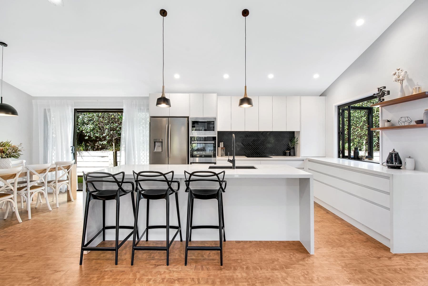 22 Talisman Court, Eatons Hill QLD 4037, Eatons Hill - Thumbnail 2