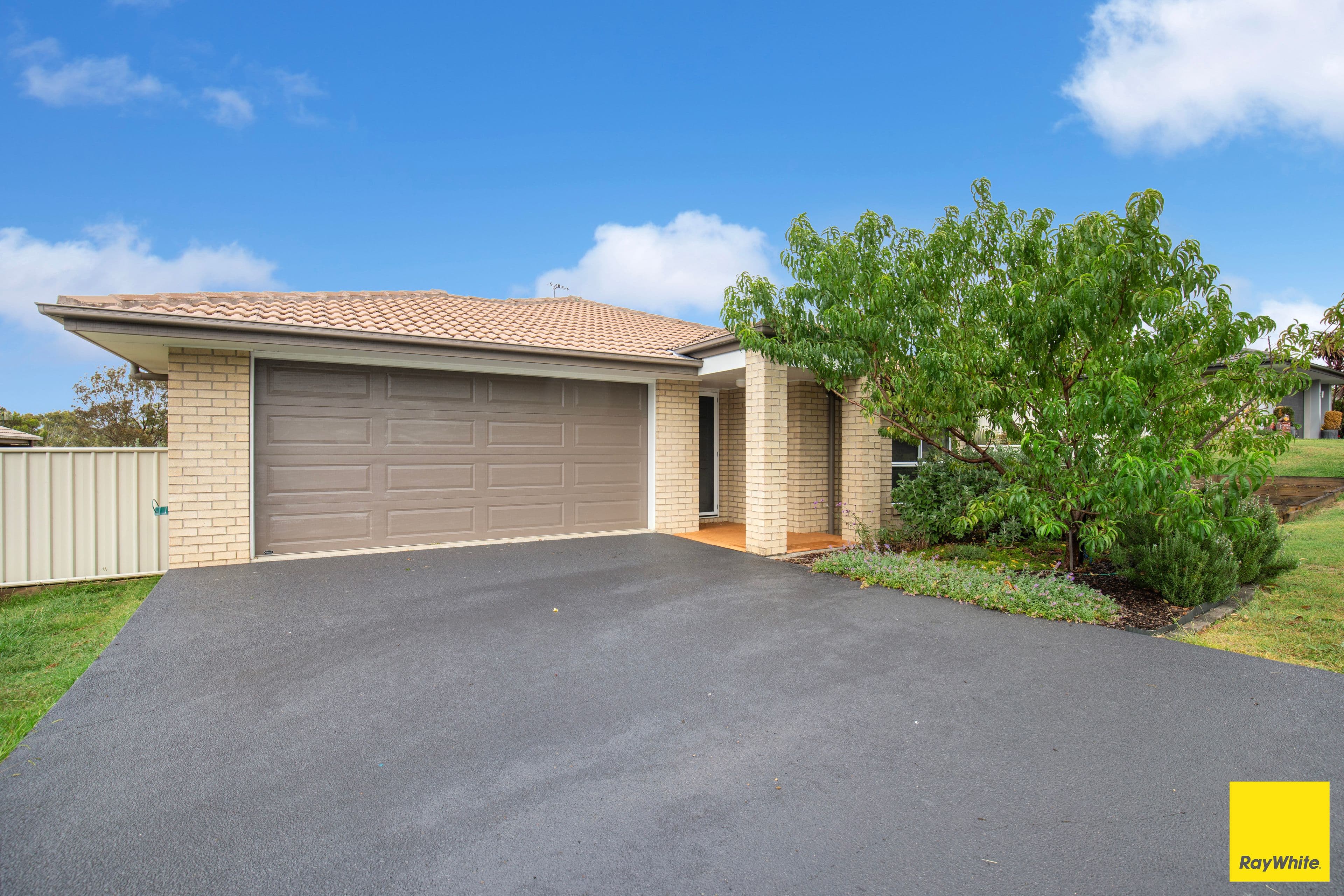 6 Ben Venue Boulevard, Armidale NSW 2350, Armidale - Thumbnail 2