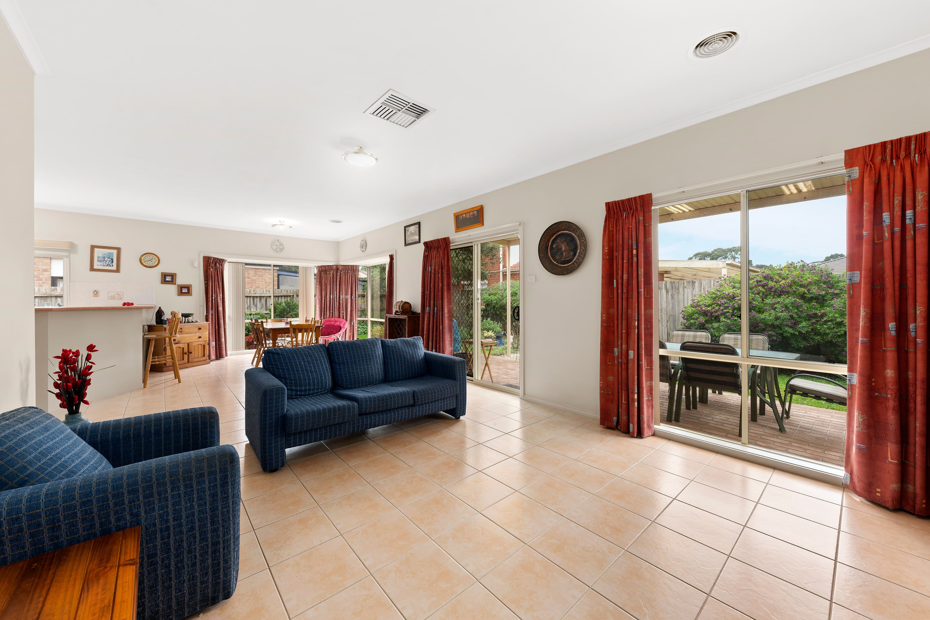 2 Oakmont Close, Rowville VIC 3178, Rowville - Thumbnail 4