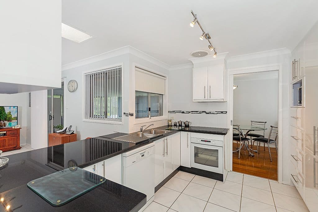 31 Delasala Drive, Macquarie Hills NSW 2285, Macquarie Hills - Thumbnail 3