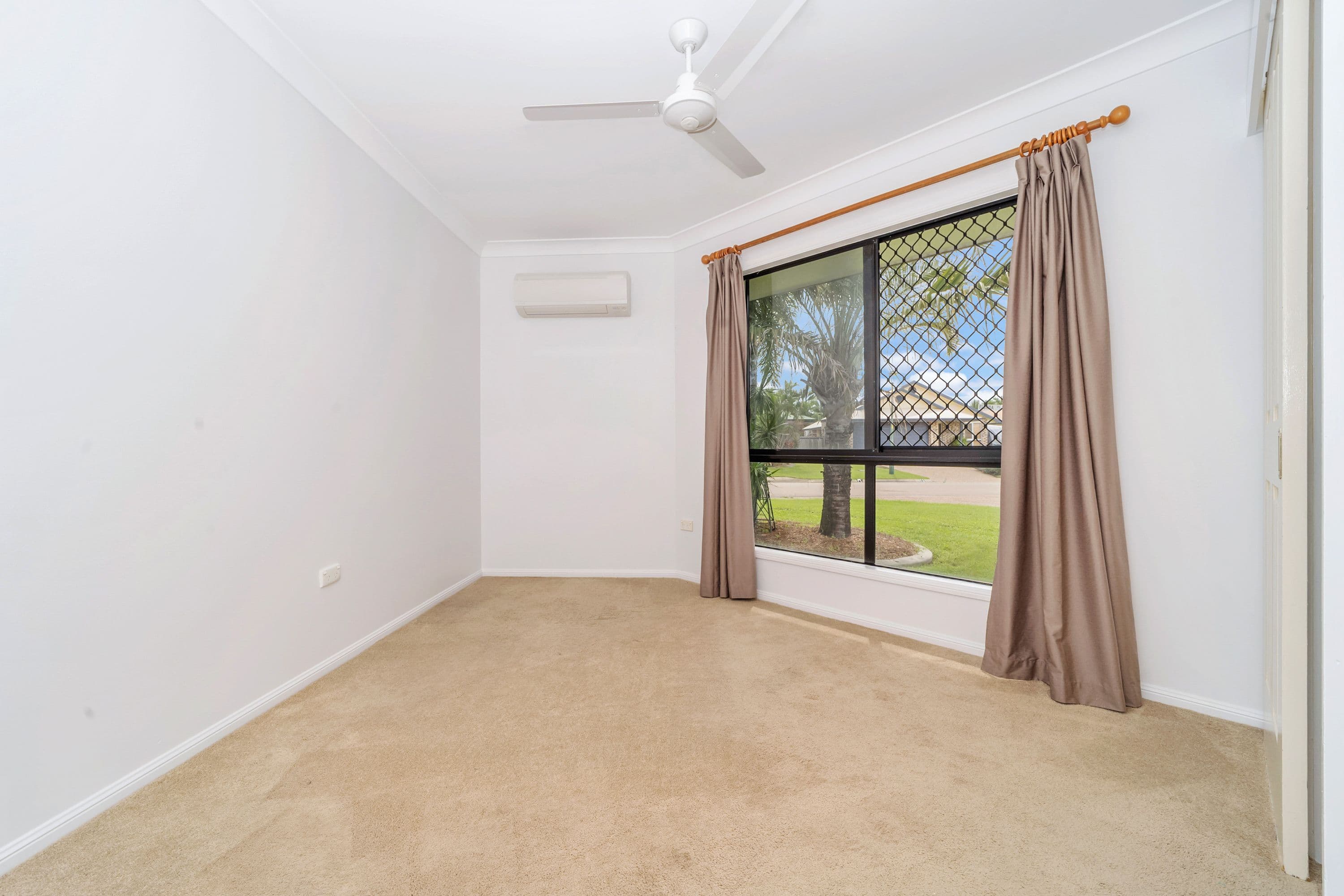 11 Florida Place, Kirwan QLD 4817, Kirwan - Thumbnail 6