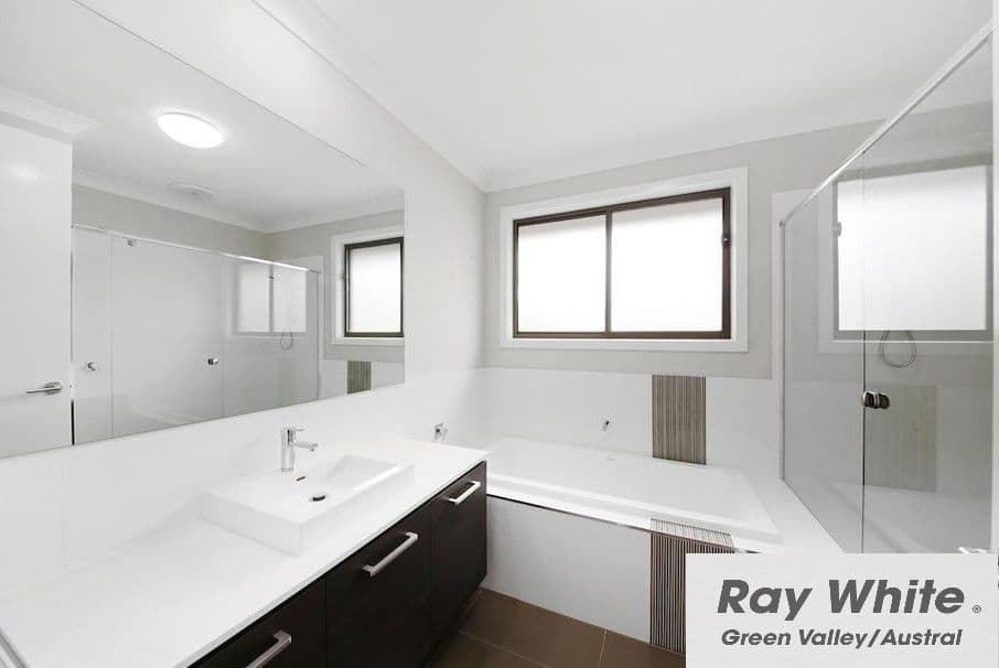 495 Denham Court Road, Leppington - Thumbnail 4