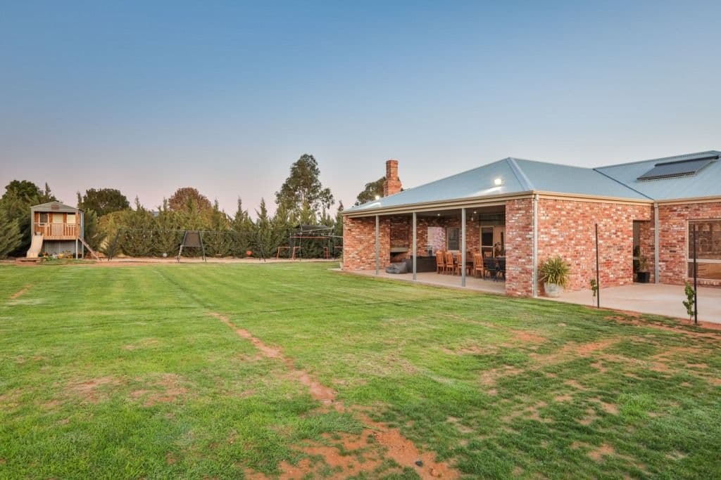 744 Cocklin Avenue, Red Cliffs VIC 3496, Red Cliffs - Thumbnail 3