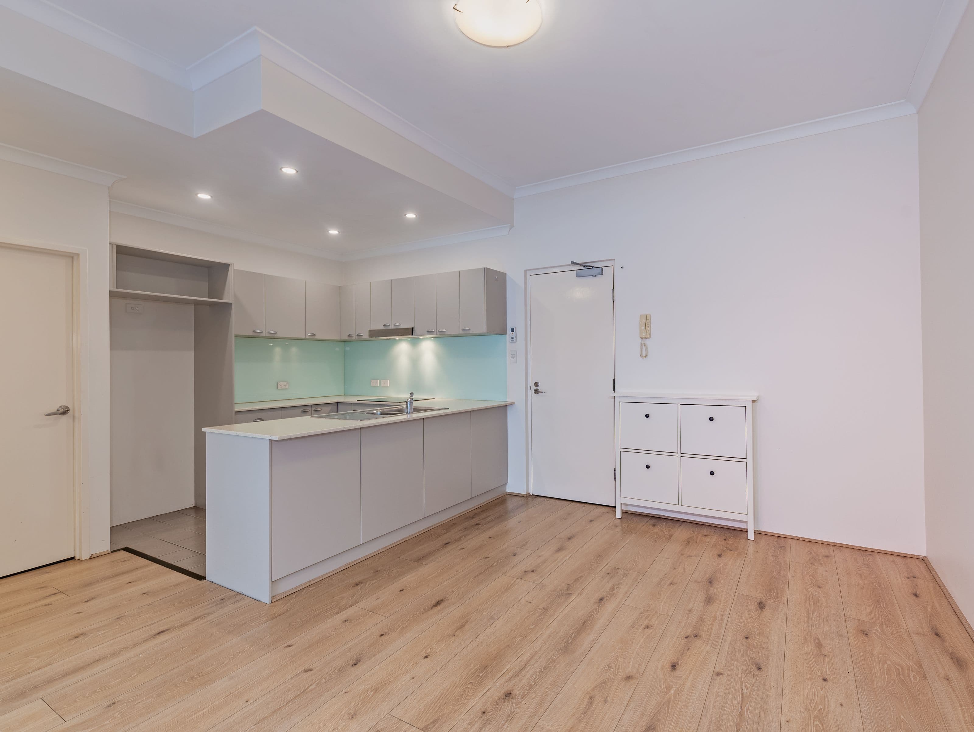 3/2 Pisconeri Street, Perth WA 6000, Perth - Thumbnail 6