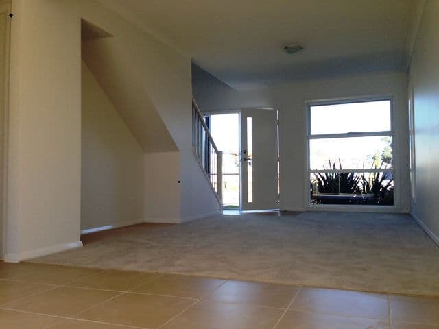 131 Hemsworth Avenue, Middleton Grange NSW 2171, Middleton Grange - Thumbnail 3