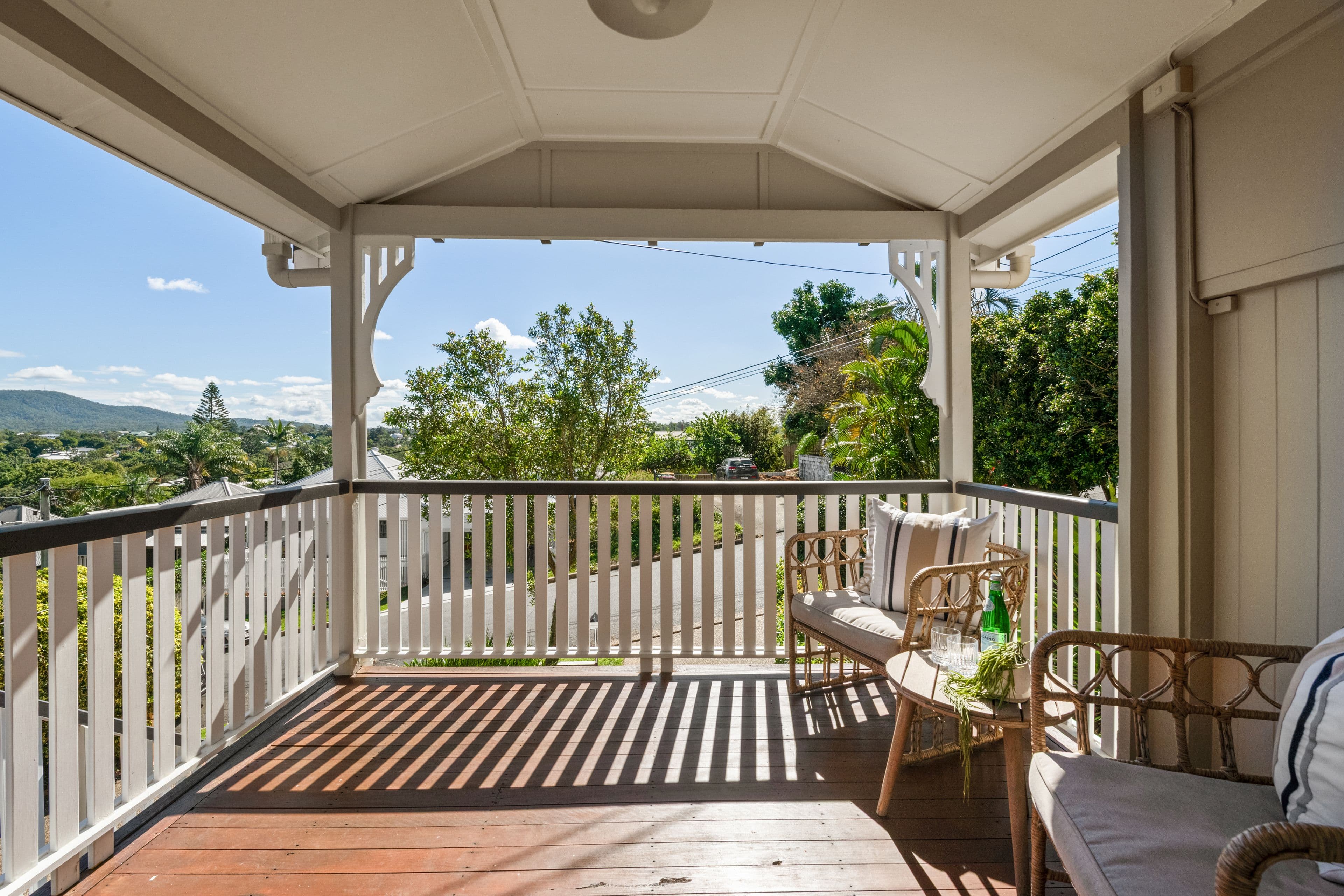 8 Thorn Street, Red Hill QLD 4059, Red Hill - Thumbnail 2