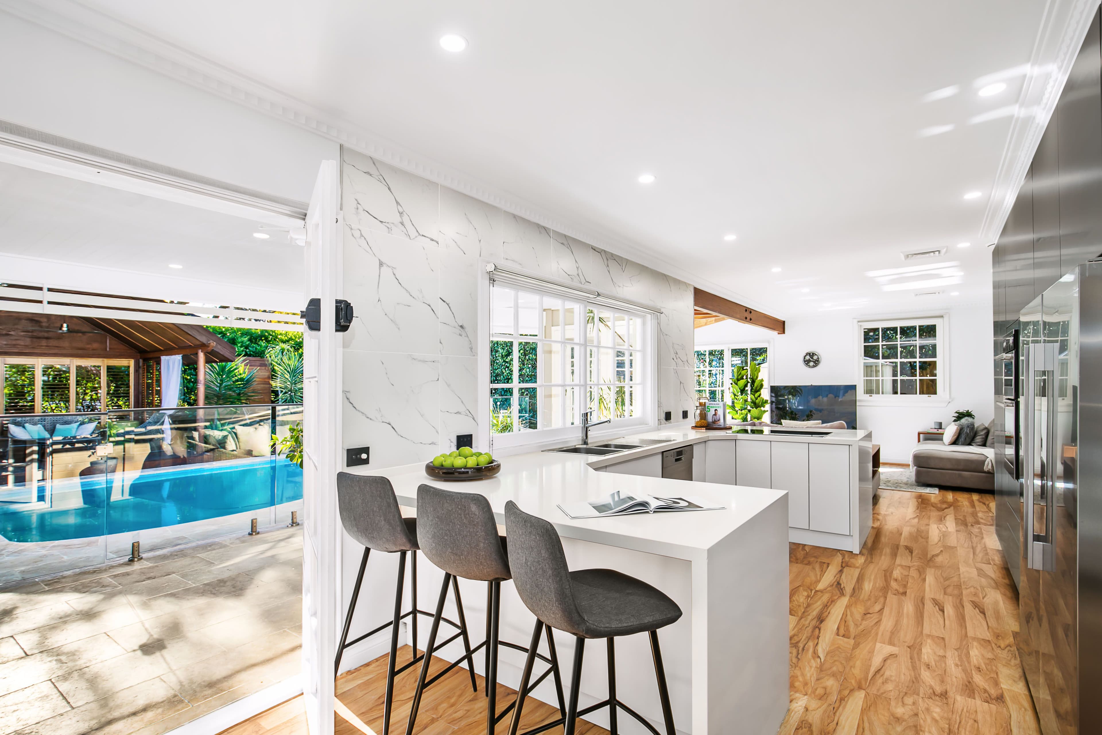 3 Oak Hill Close, St Ives - Thumbnail 4