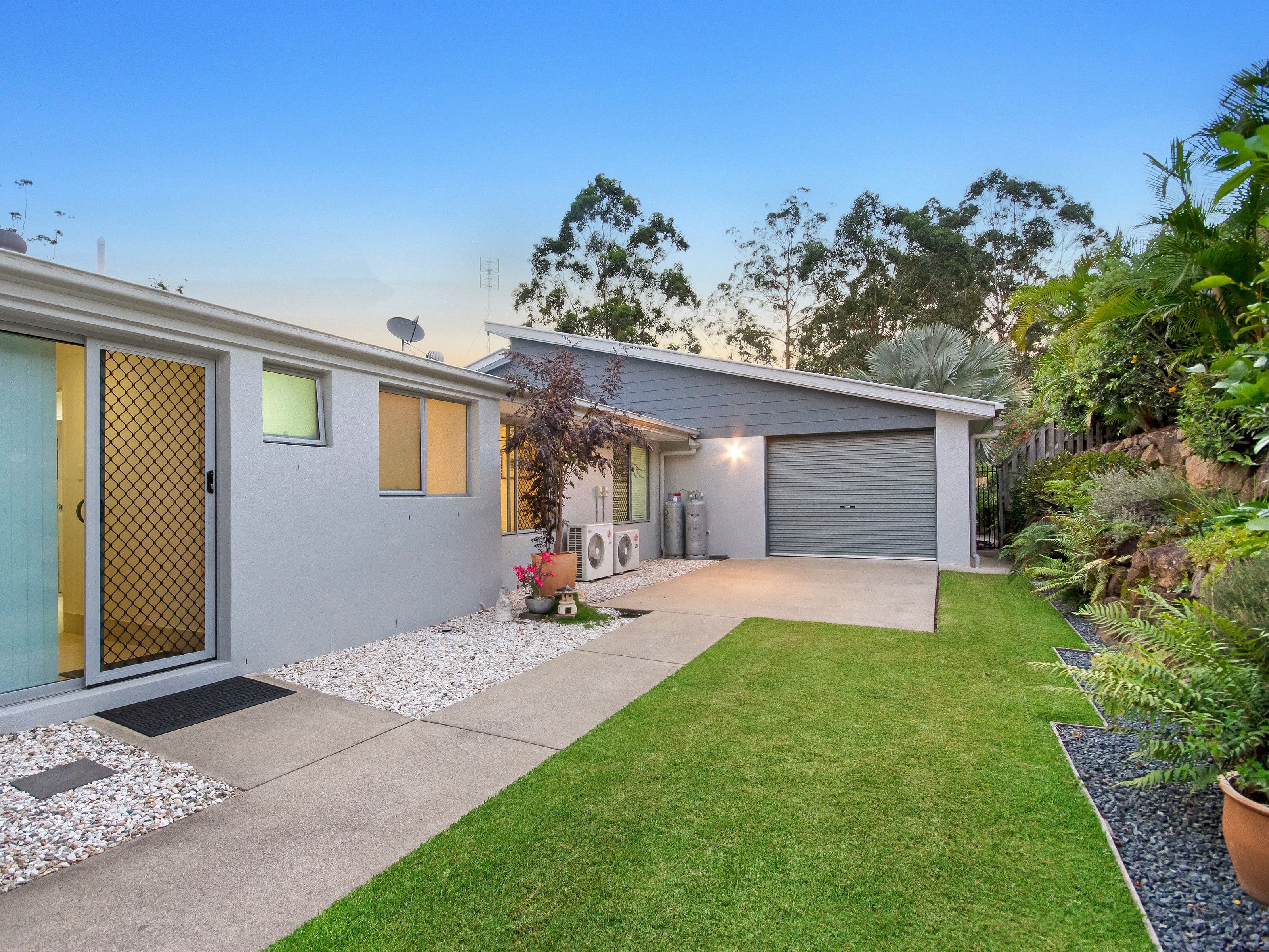1 James Place, Maudsland QLD 4210, Maudsland - Thumbnail 2