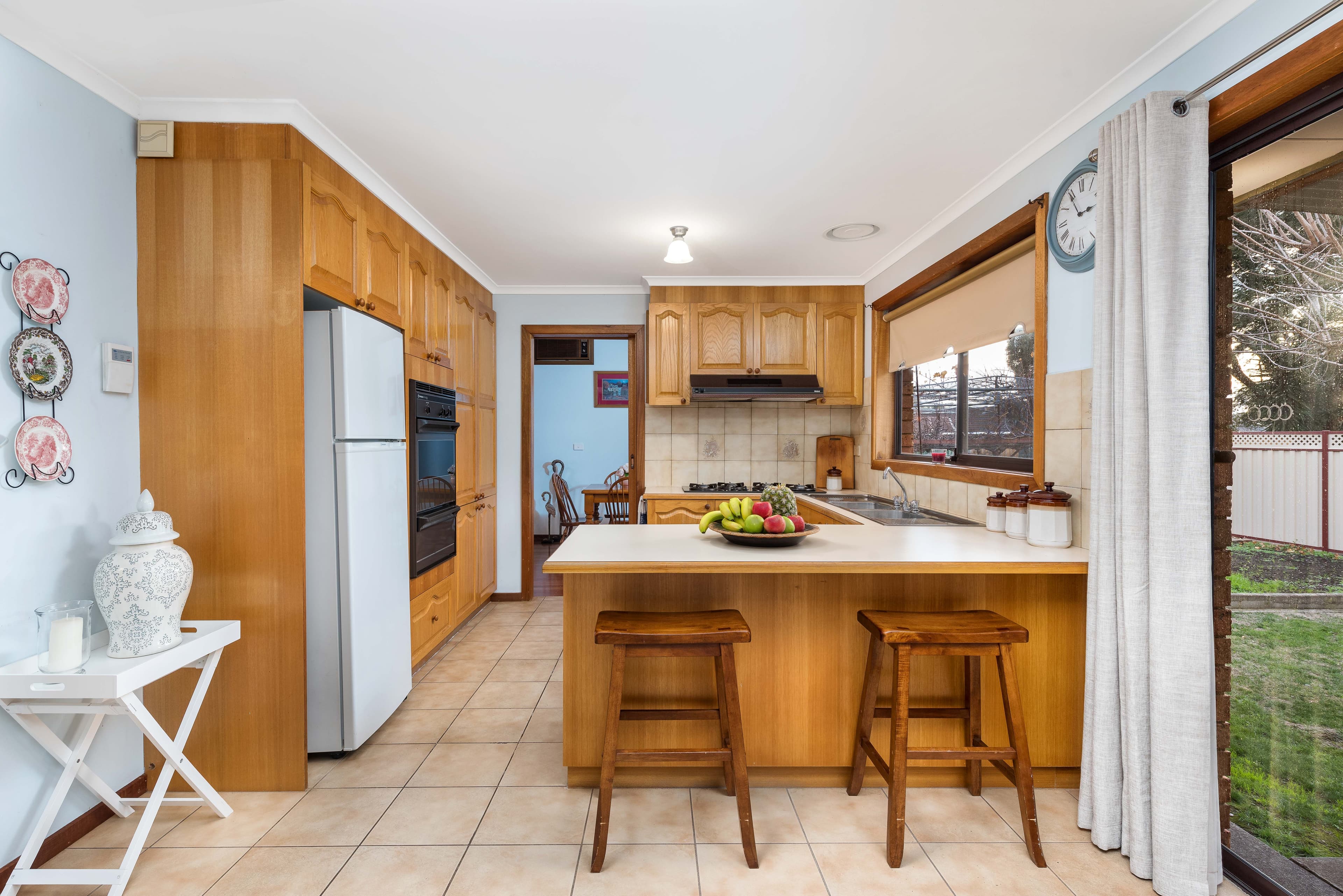 34 Hurlstone Crescent, Mill Park VIC 3082, Mill Park - Thumbnail 3