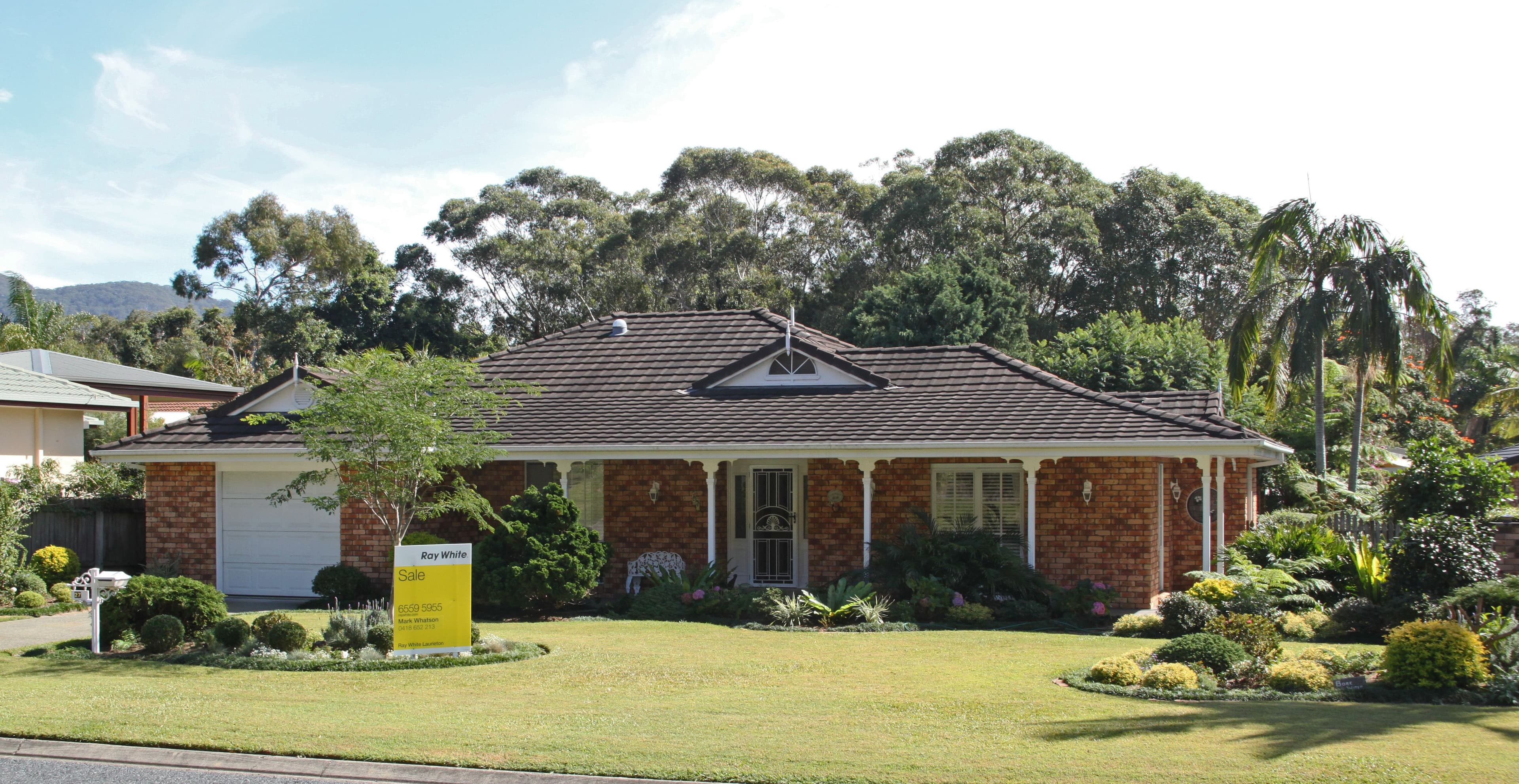 27 Scarborough Way, Dunbogan - Image 1