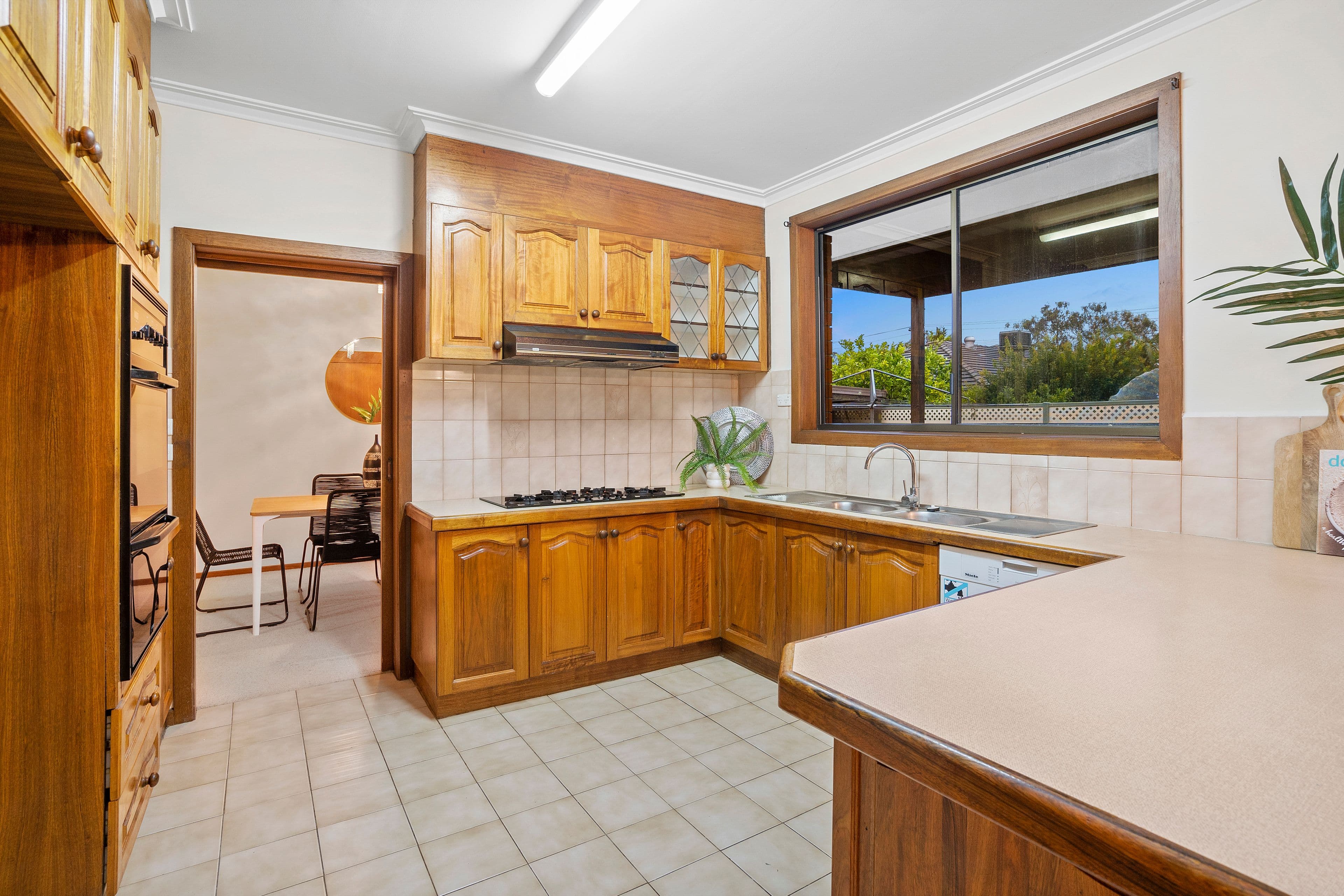 20 Renowden Street, Cheltenham VIC 3192, Cheltenham - Thumbnail 3