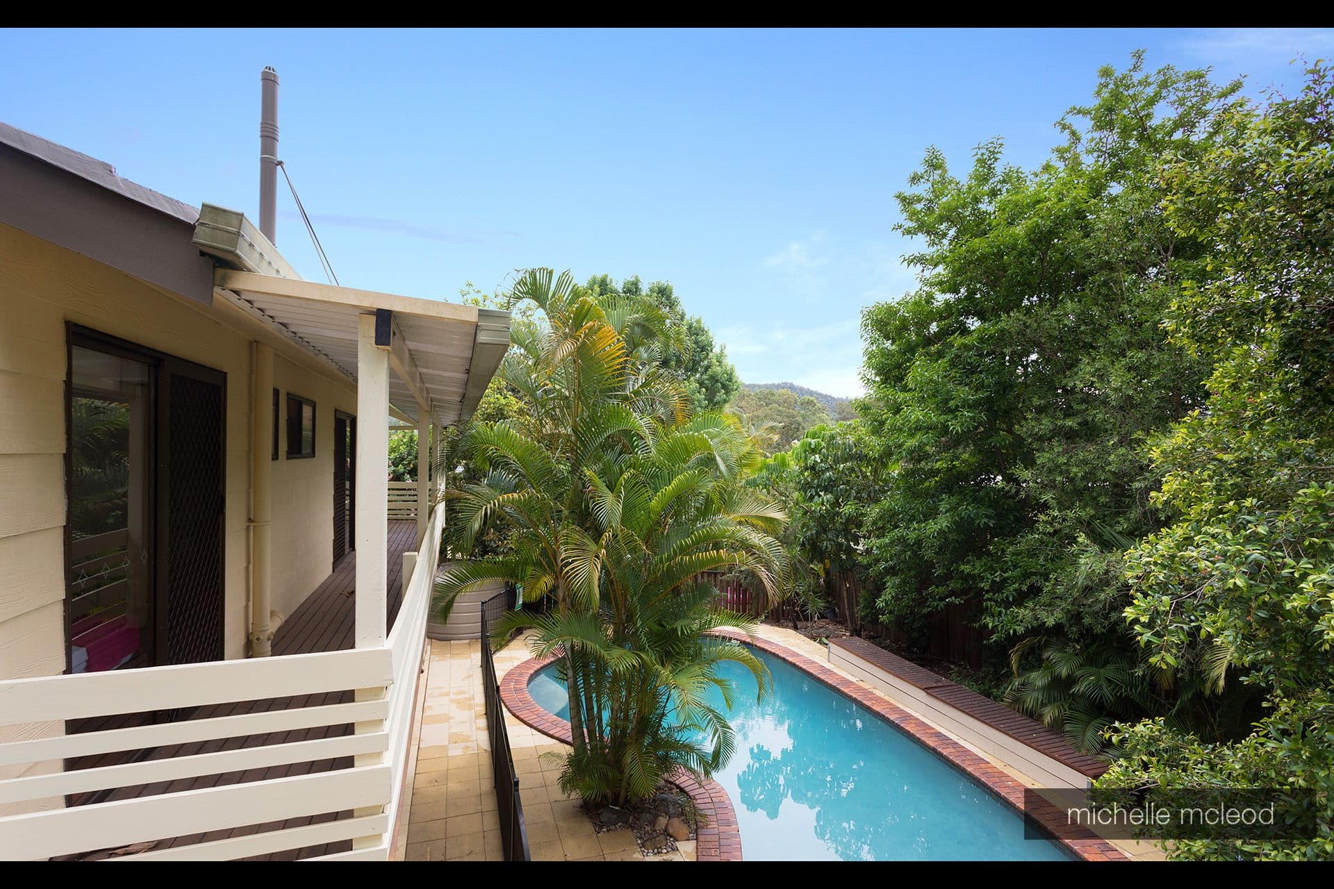 10 Tinbeerwah Place, Chapel Hill QLD 4069, Chapel Hill - Thumbnail 2